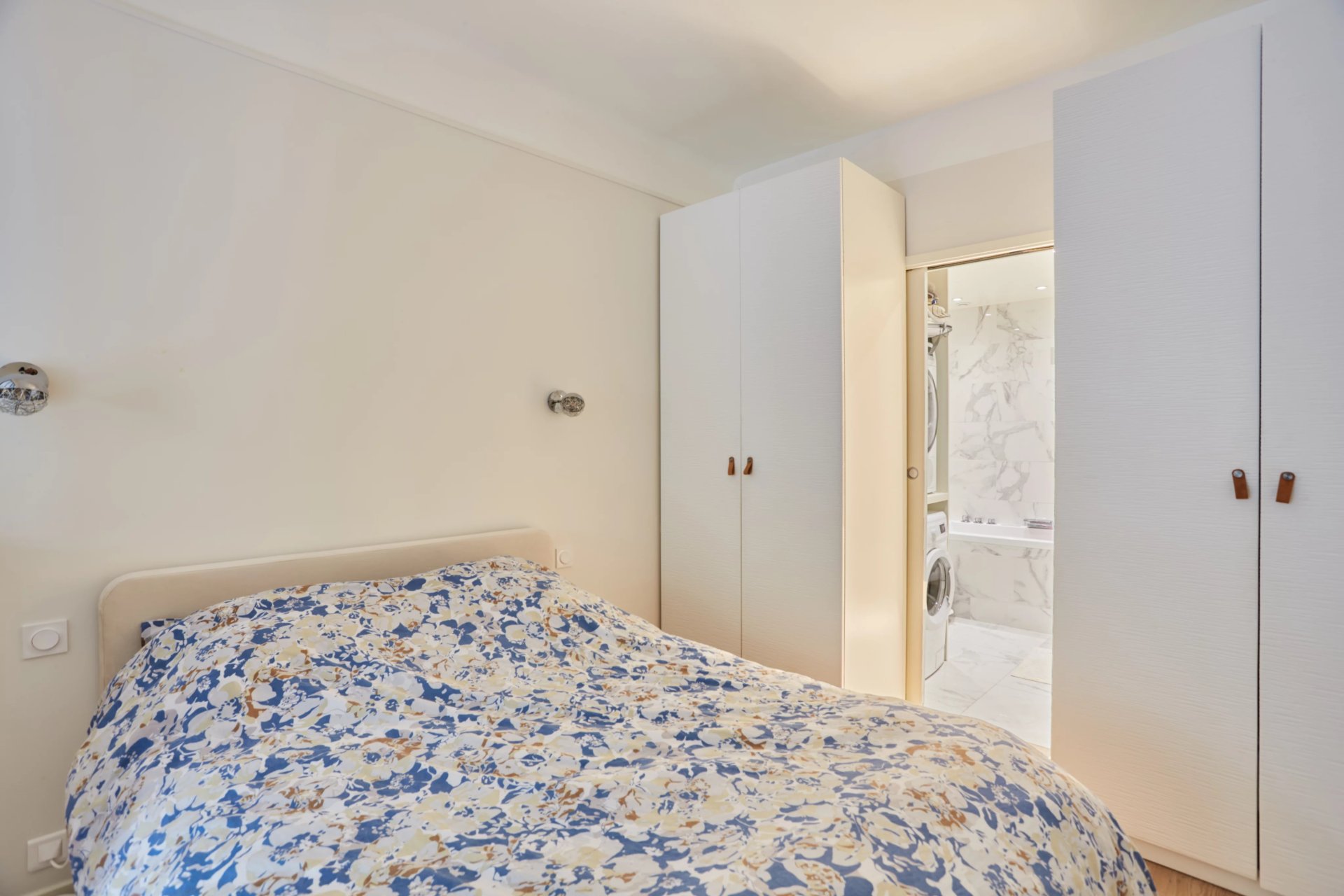 2 Bedroom Apartment/Flat's Image 7