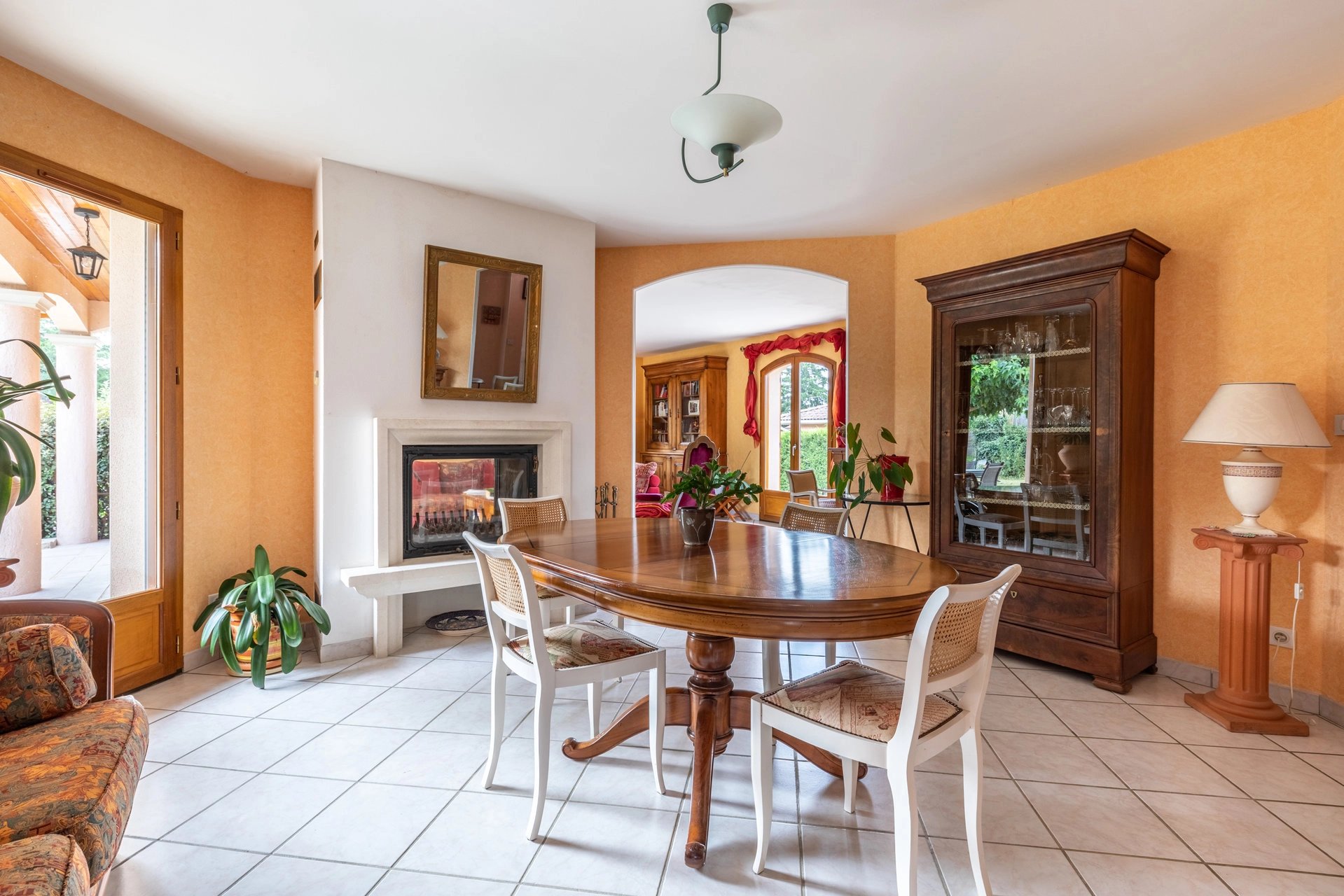 Belle villa de 147 m²  avec piscine à Chasselay (69380)