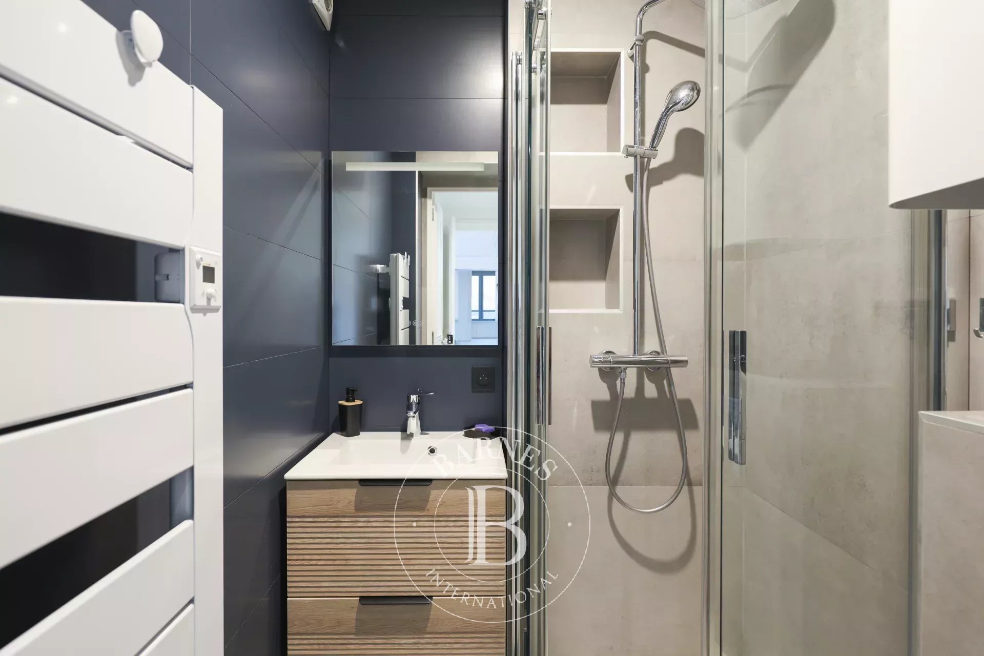 Daire Paris 10ème - picture 13