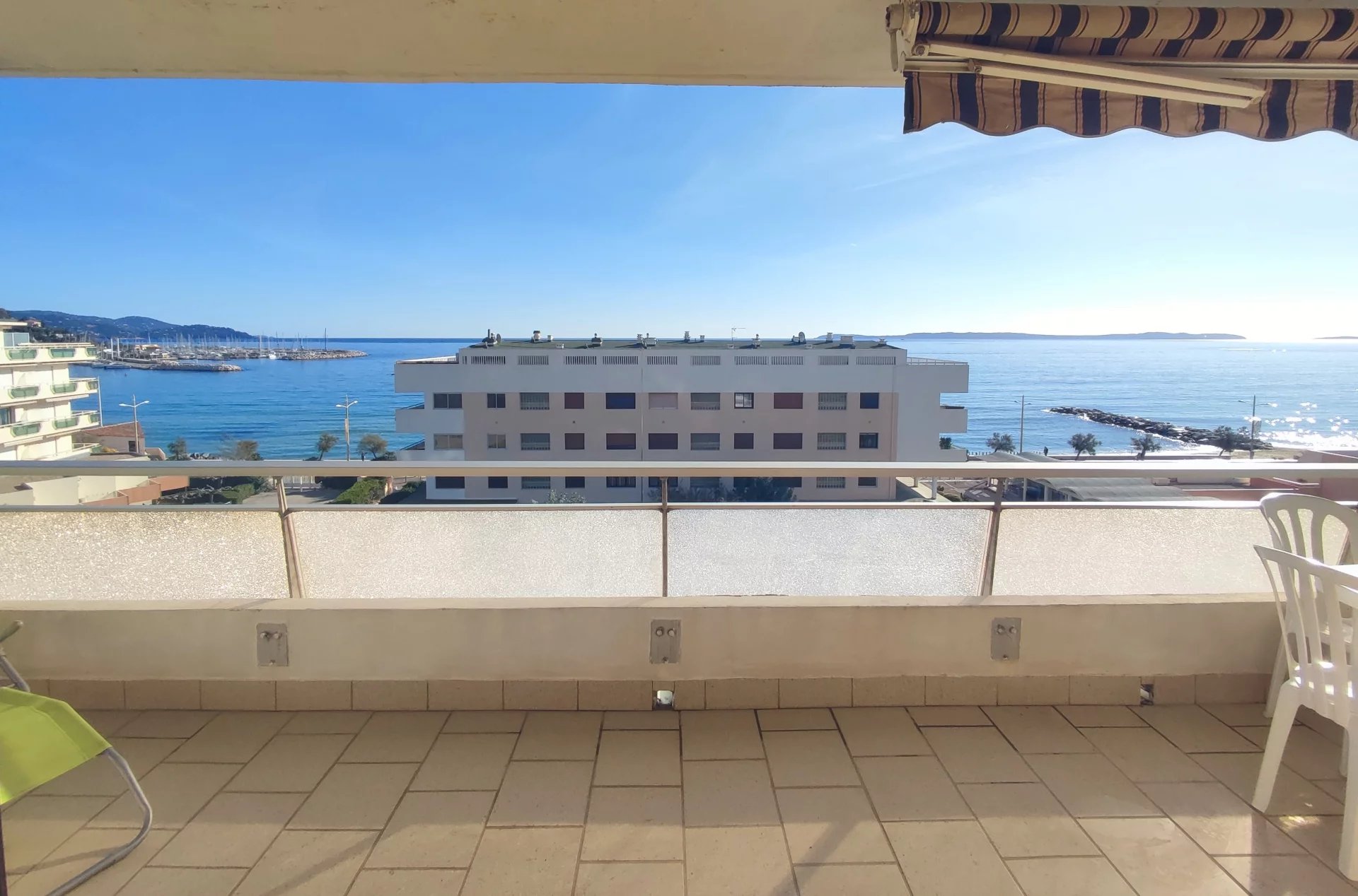 Sale Apartment Le Lavandou