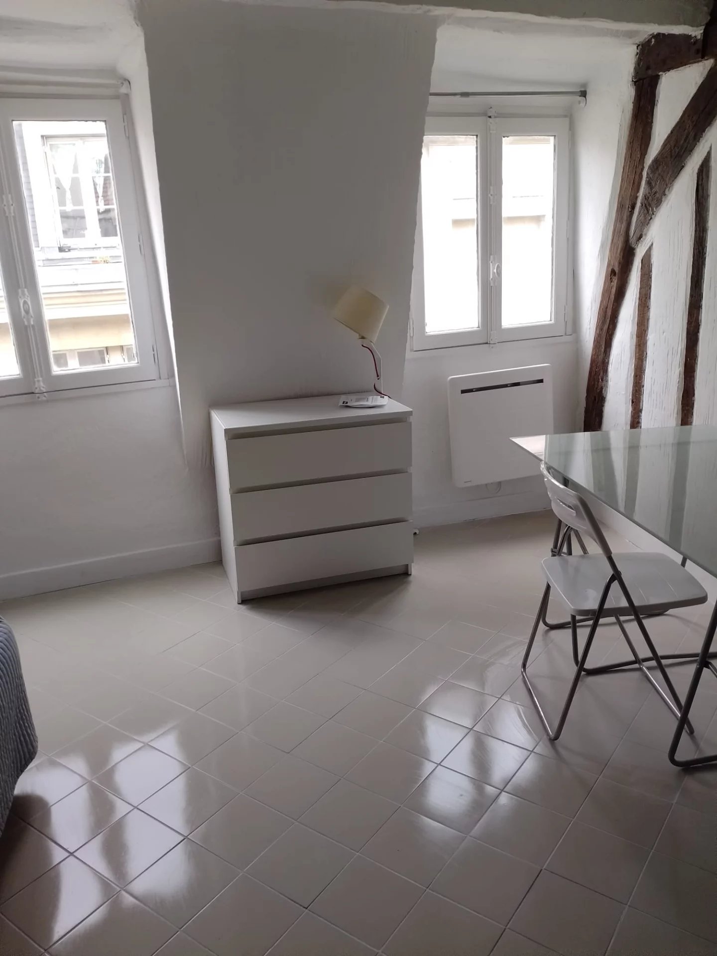 75005/A deux pas du Panthéon: studio de charme