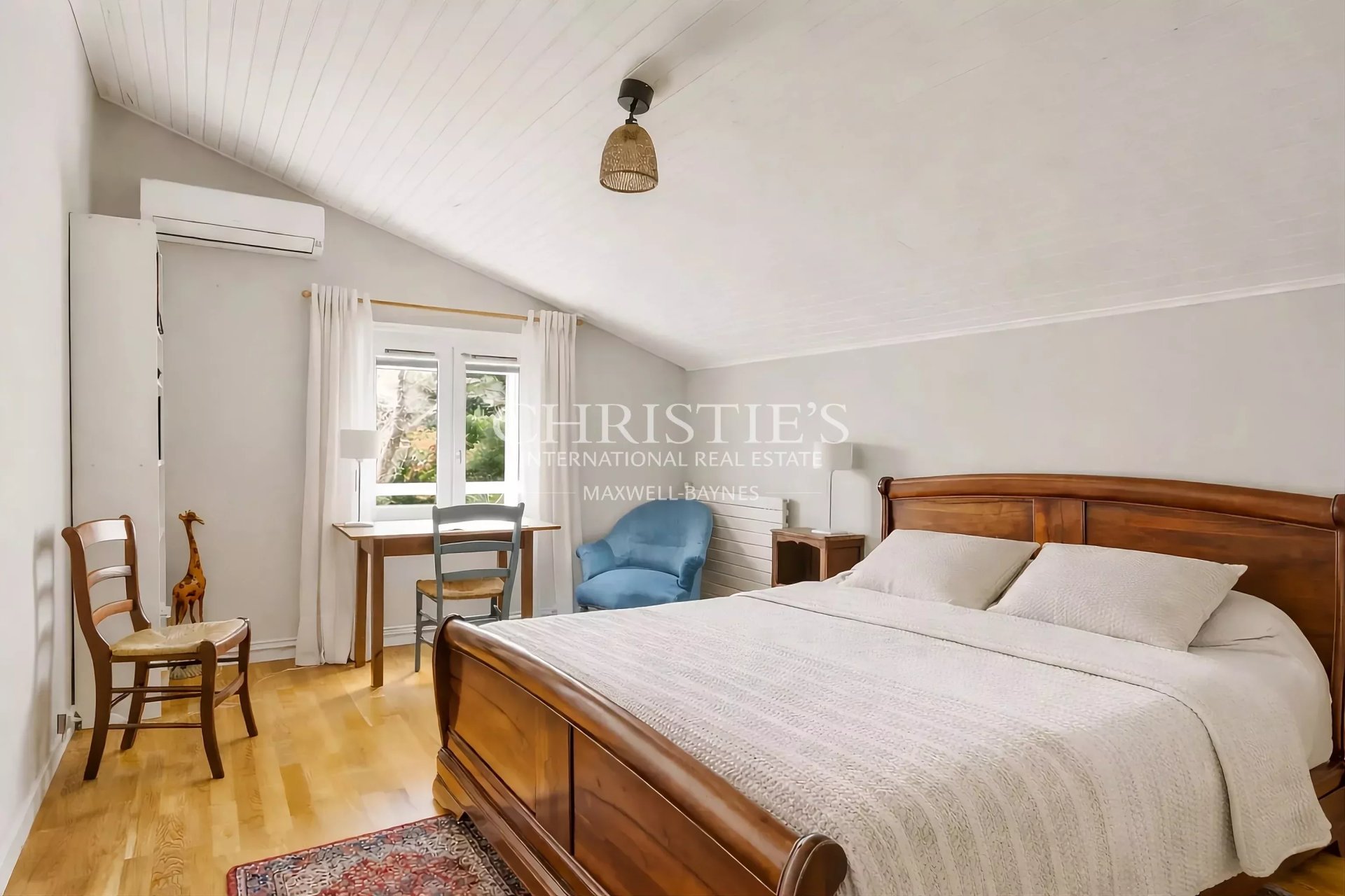 5 Bedroom Villa/Townhouse's Image 14