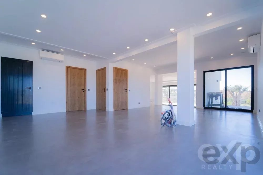 5 Bedroom Villa in Fonte Santa - Quarteira 85507729 image 7