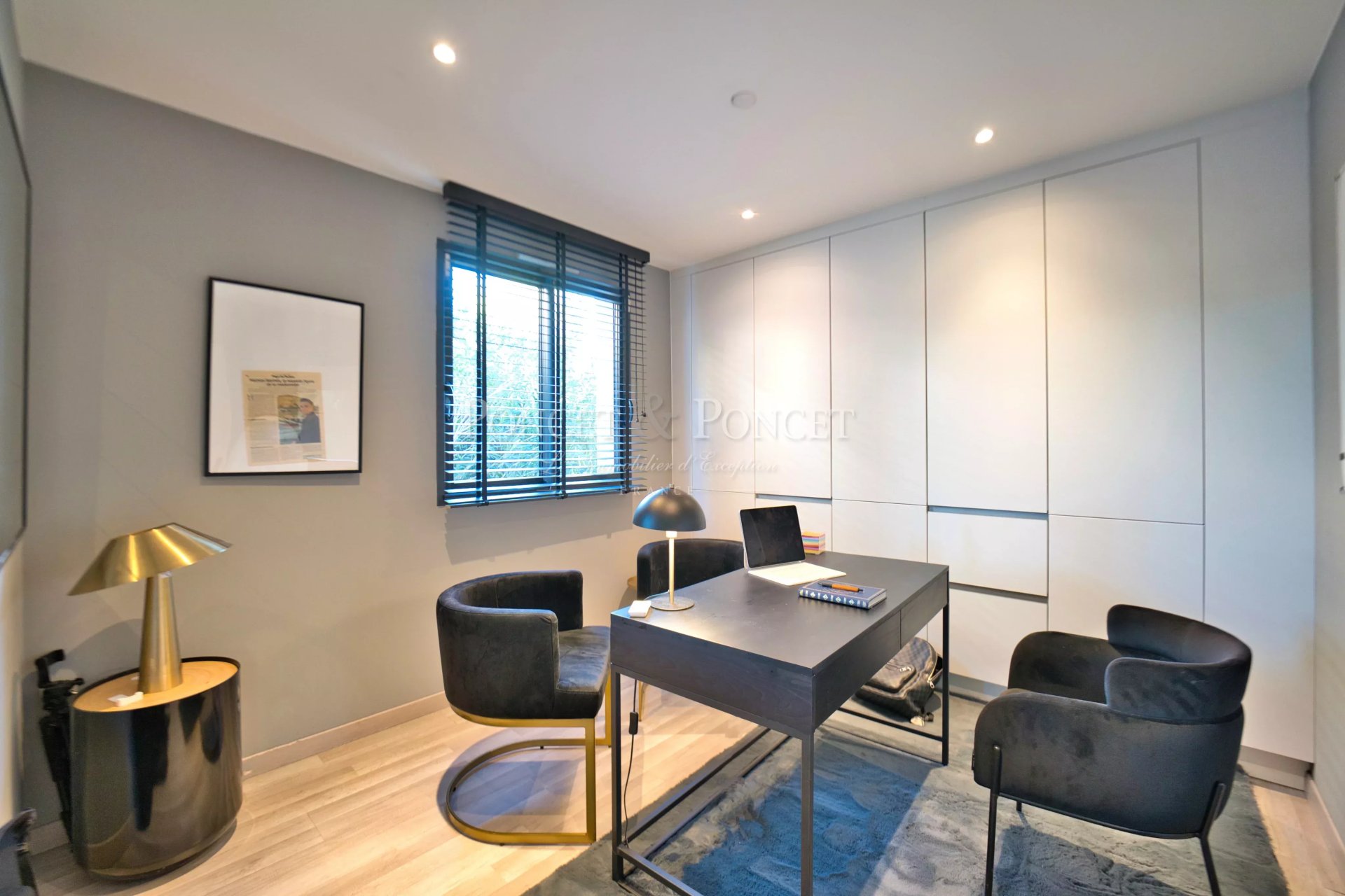 4 Bedroom Villa/Townhouse's Image 10