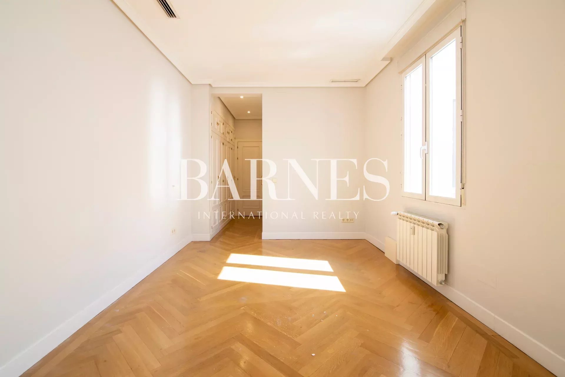 Penthouse Madrid - picture 17