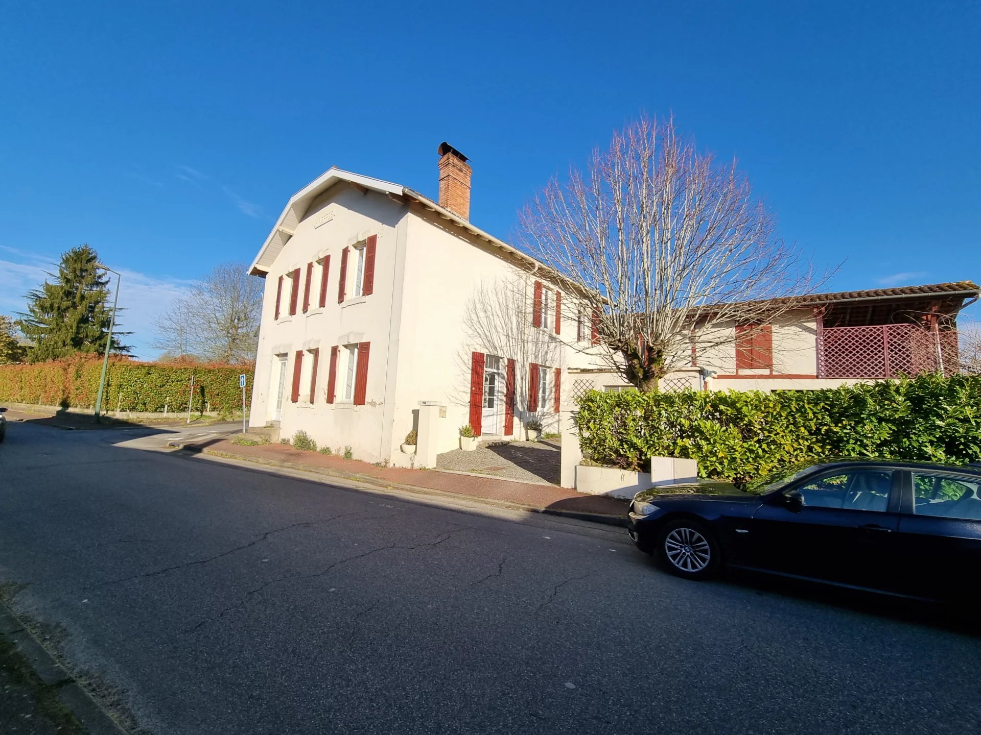 Agence immobilière de POUILLON IMMOBILIER
