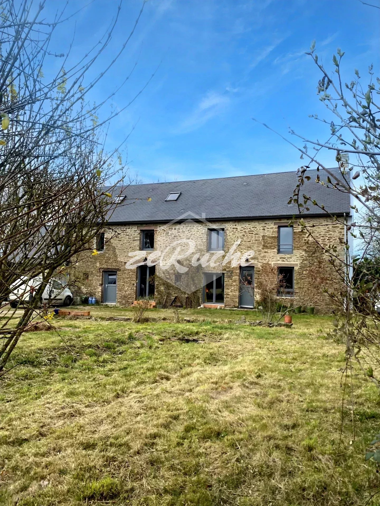Agence immobilière de ZERUCHE