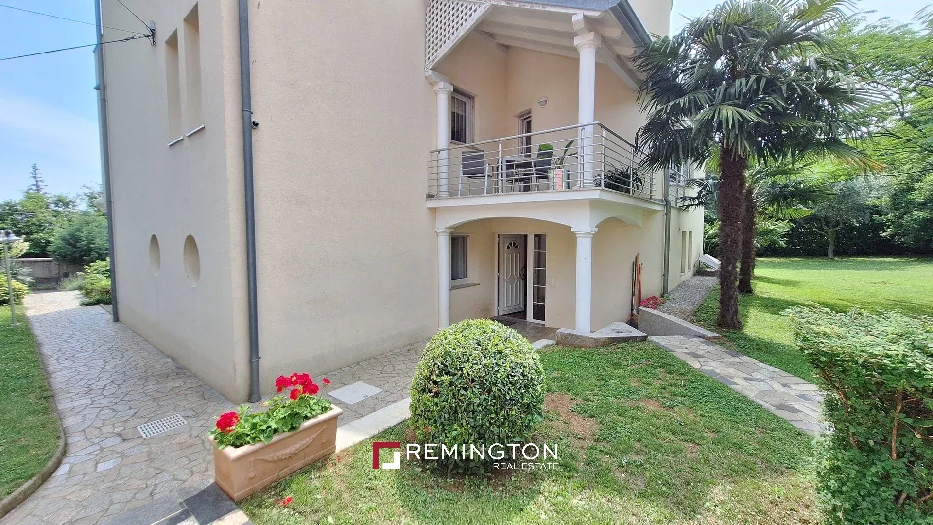 9 Bedroom Villa/Townhouse's Image 10