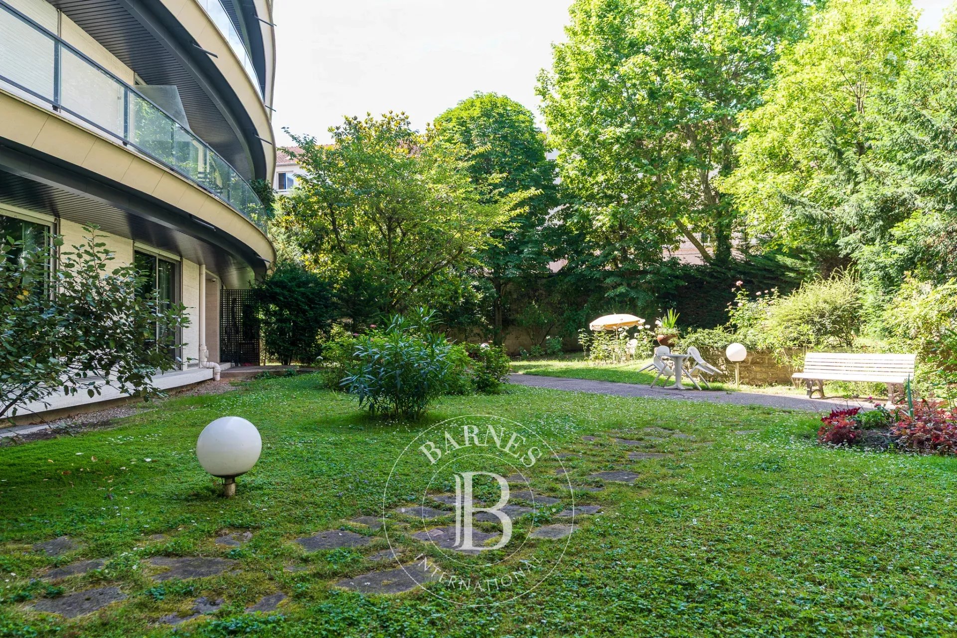 Neuilly-sur-Seine  - Apartment  - picture 8