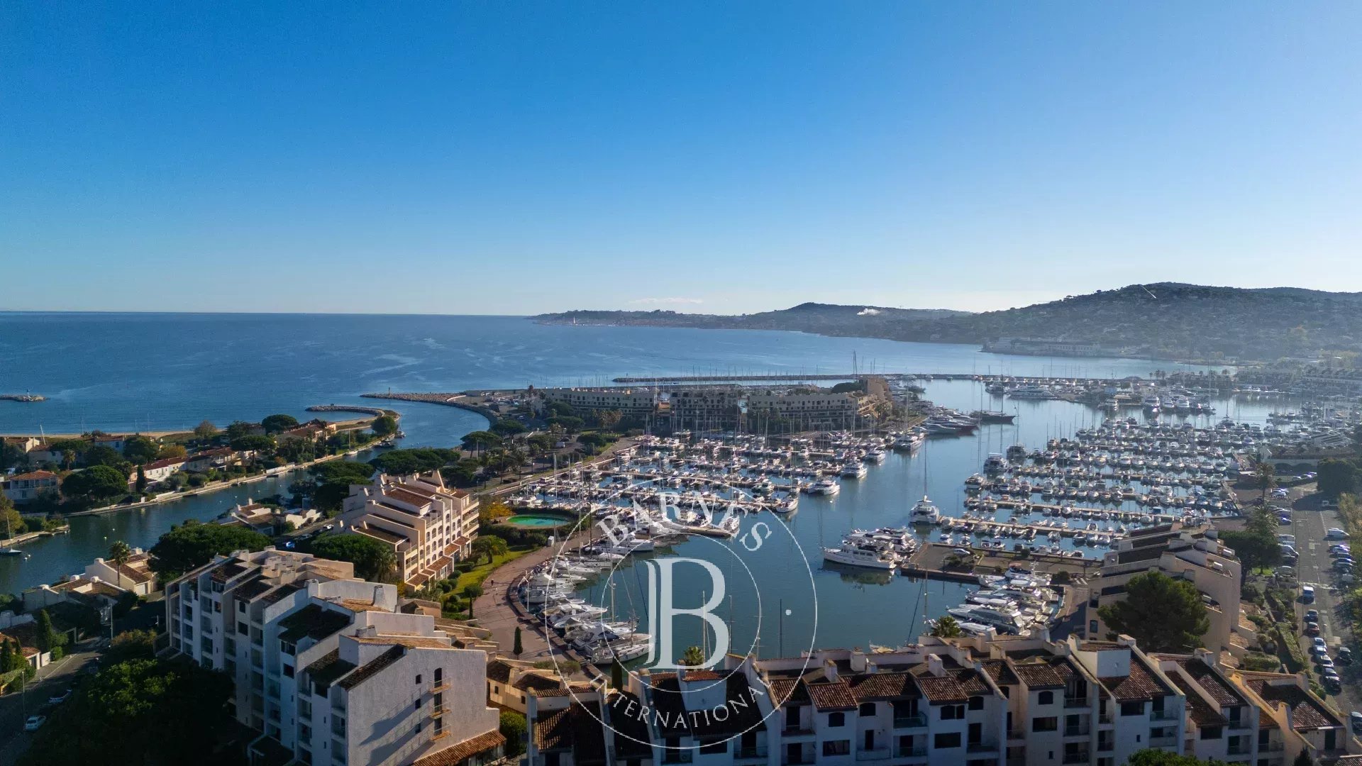 Daire Cogolin - picture 11