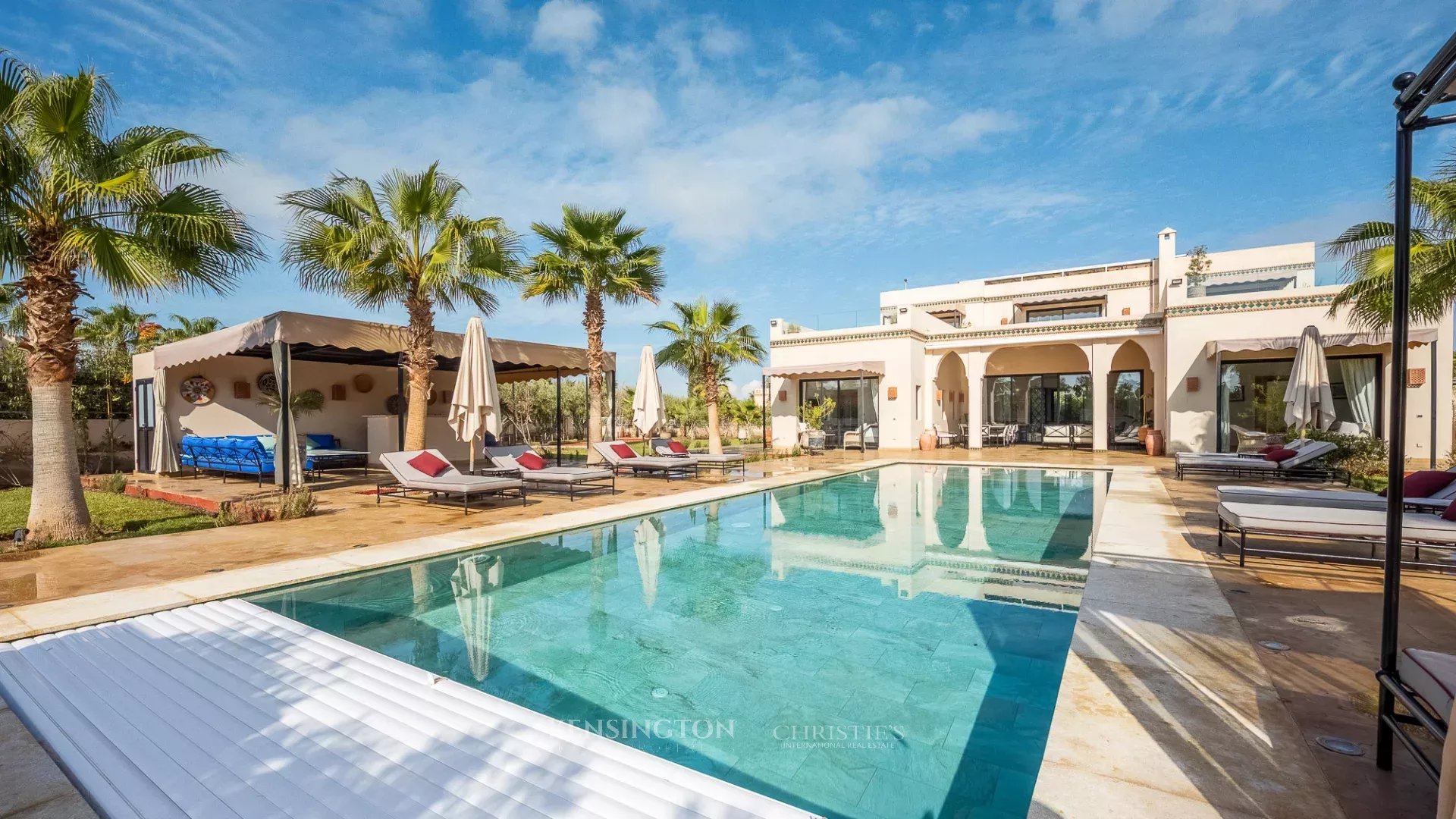 6 Bedroom Villa/Townhouse's Image 12