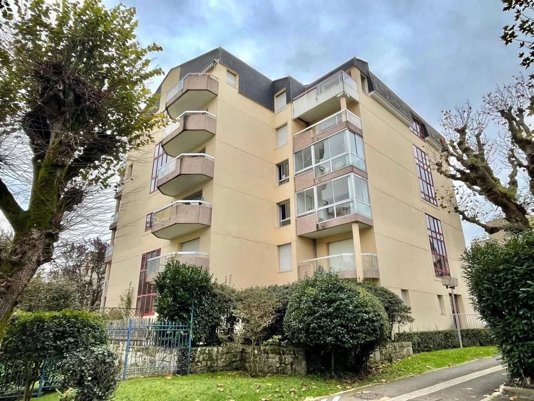 T2 / RUE DES THERMES