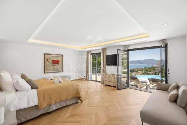 Cannes – Croix-des-Gardes – Panoramic sea view over the Esterel hills — photo 7