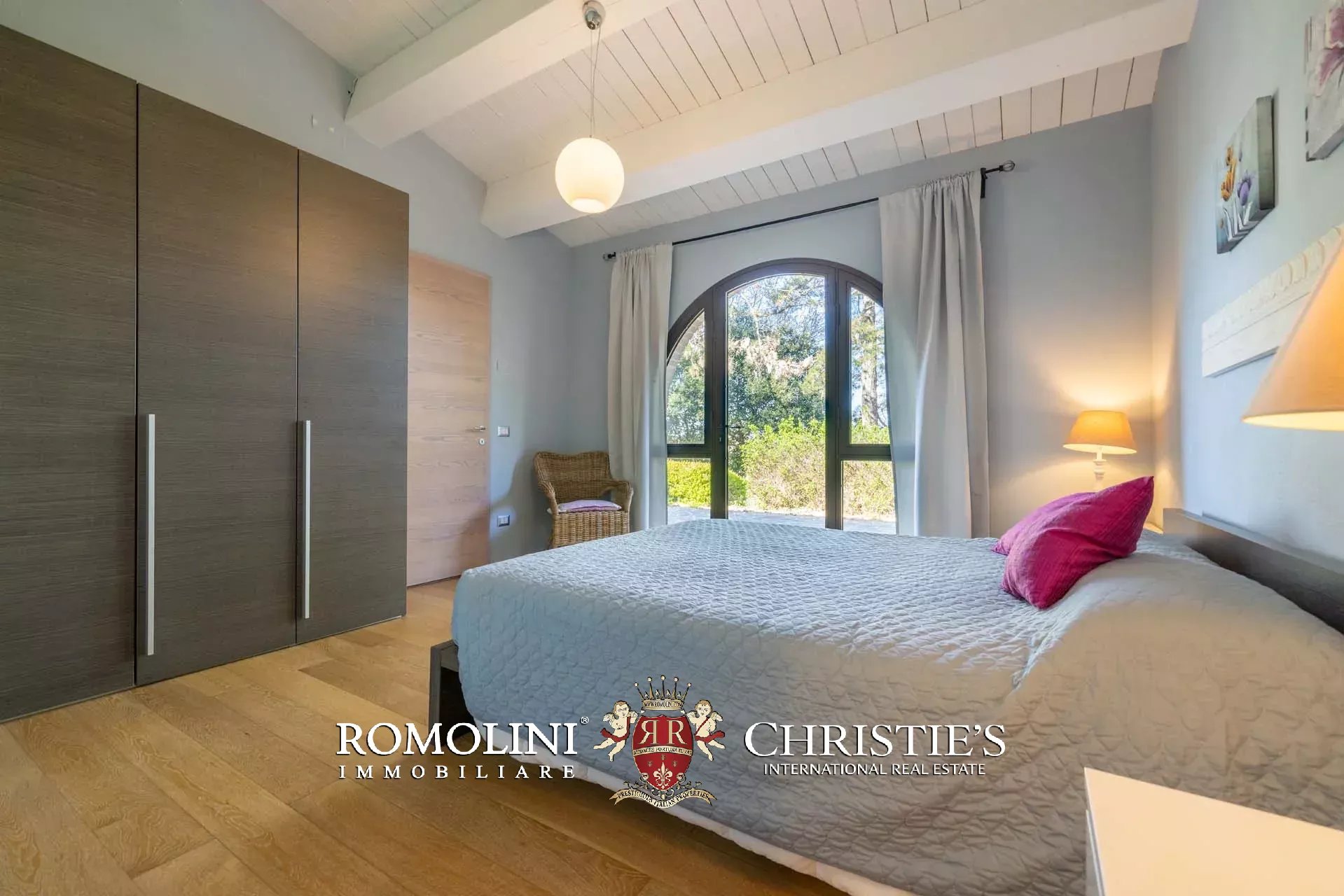 LUXUSANLAGE MIT 19 WOHNUNGEN IN DER TOSKANA, VAL D'ORCIA