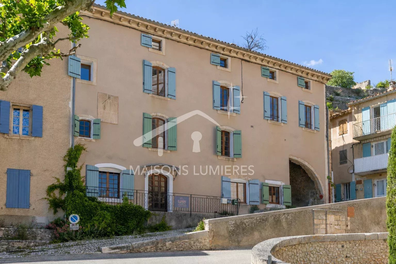 Agence immobilière de Maisons Lumières