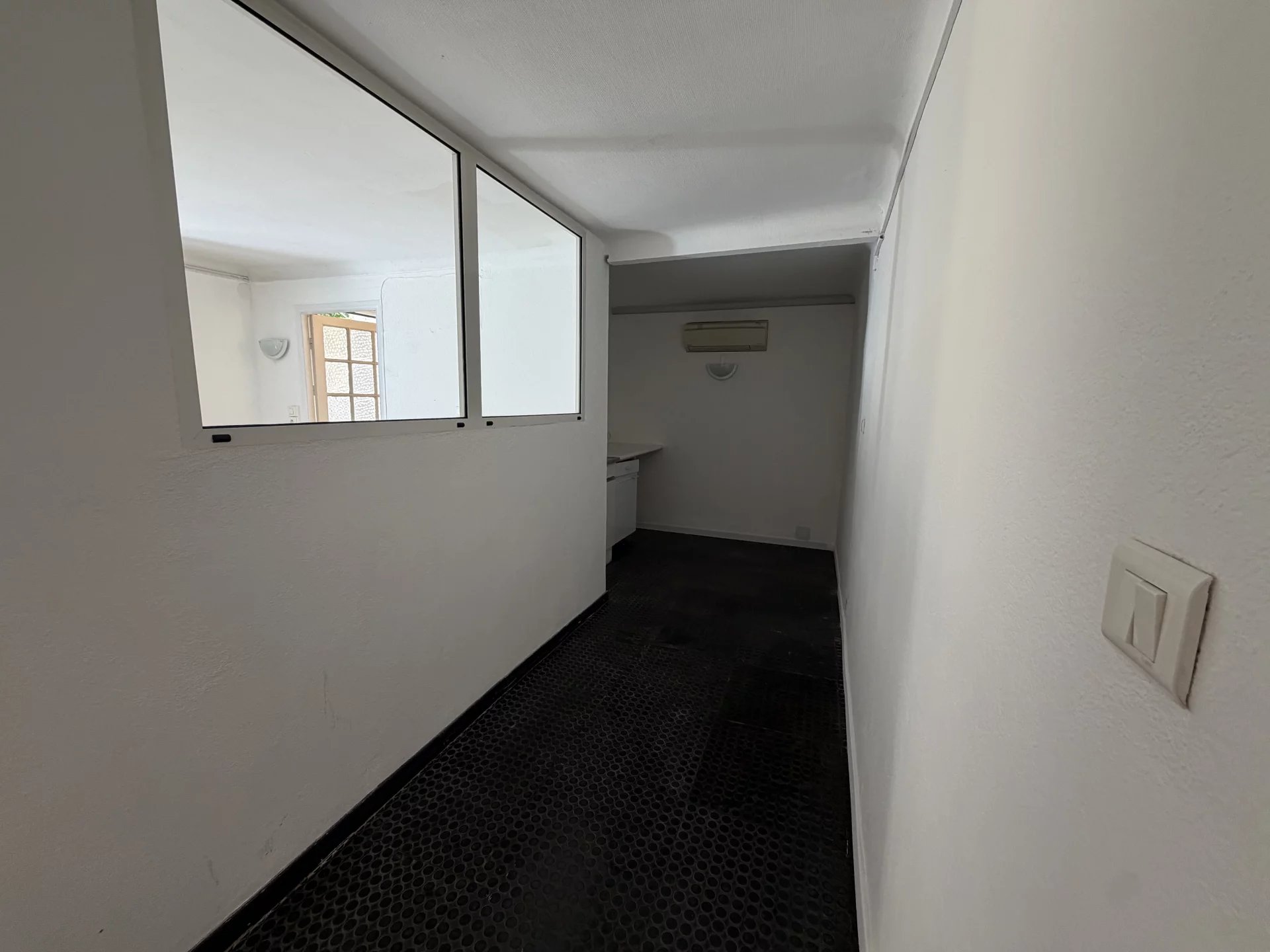 NICE , 2 pièces , EXCLUSIVITE ,ST MAURICE — photo 5