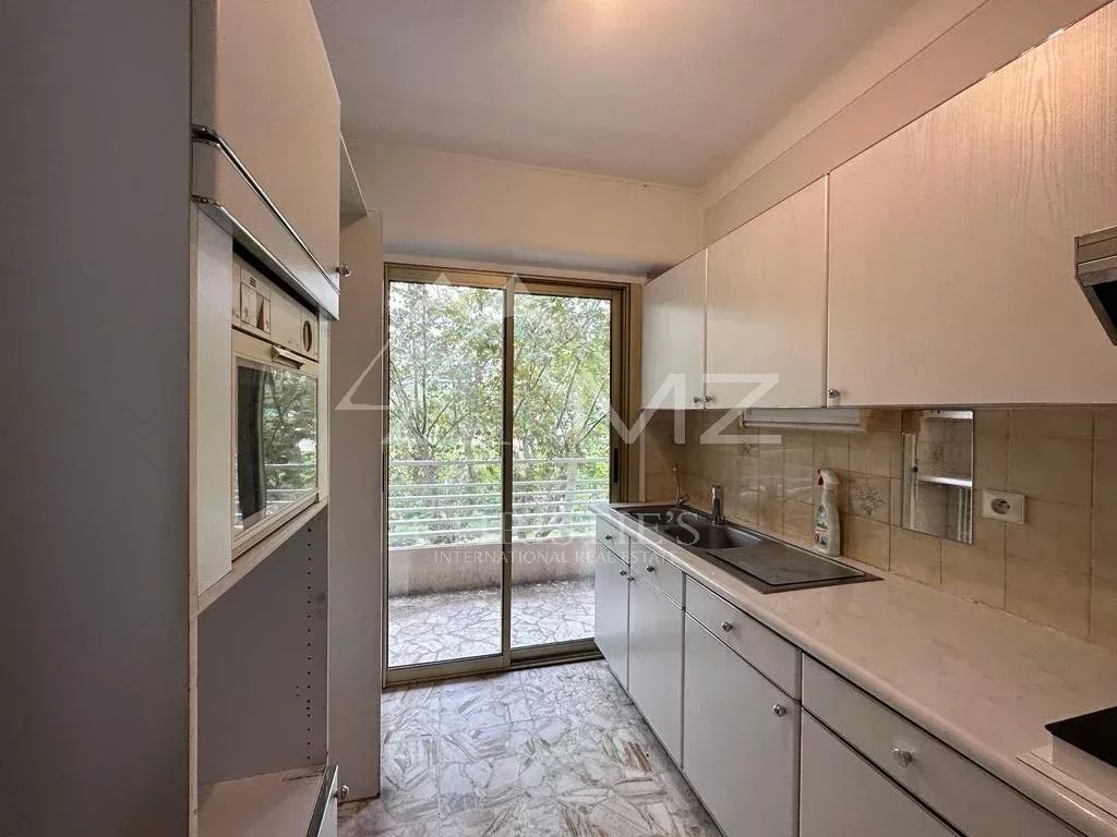 2 Bedroom Apartment/Flat's Image 3