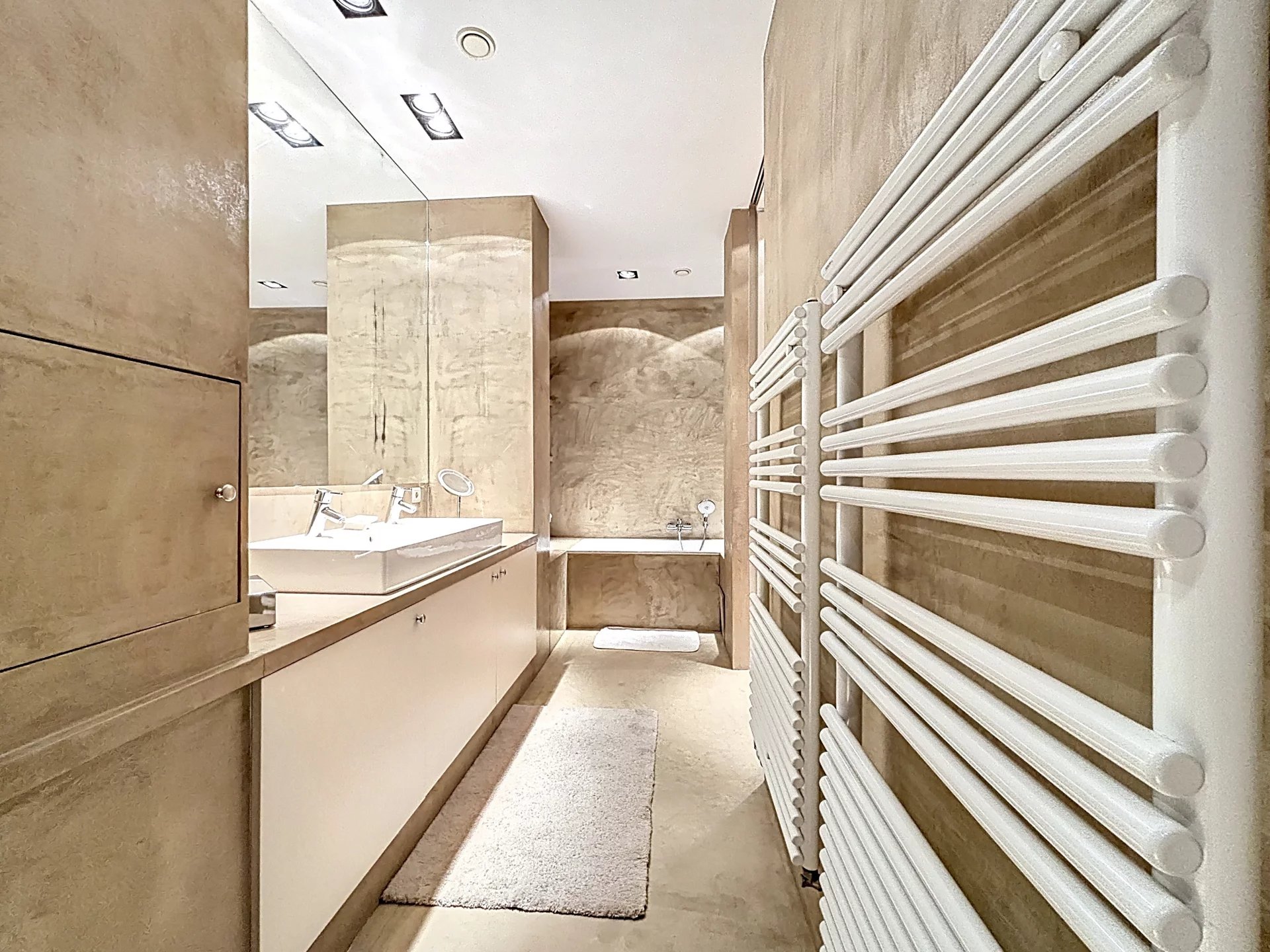 Ev Ixelles - picture 18