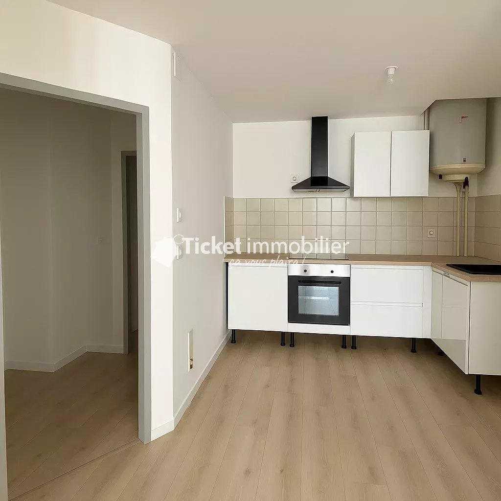 Appartement 2 pièces 41.50m2 entièrement rénové — photo 4