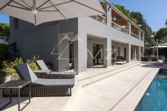 Modern Luxury Villa in Saint Jean Cap Ferrat with Sea Views — photo 4 of 14