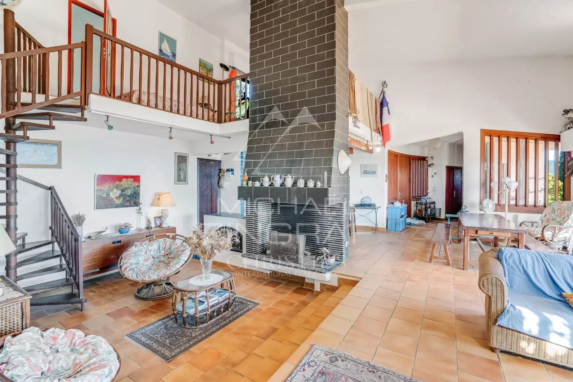 4 Bedroom Villa/Townhouse's Image 7