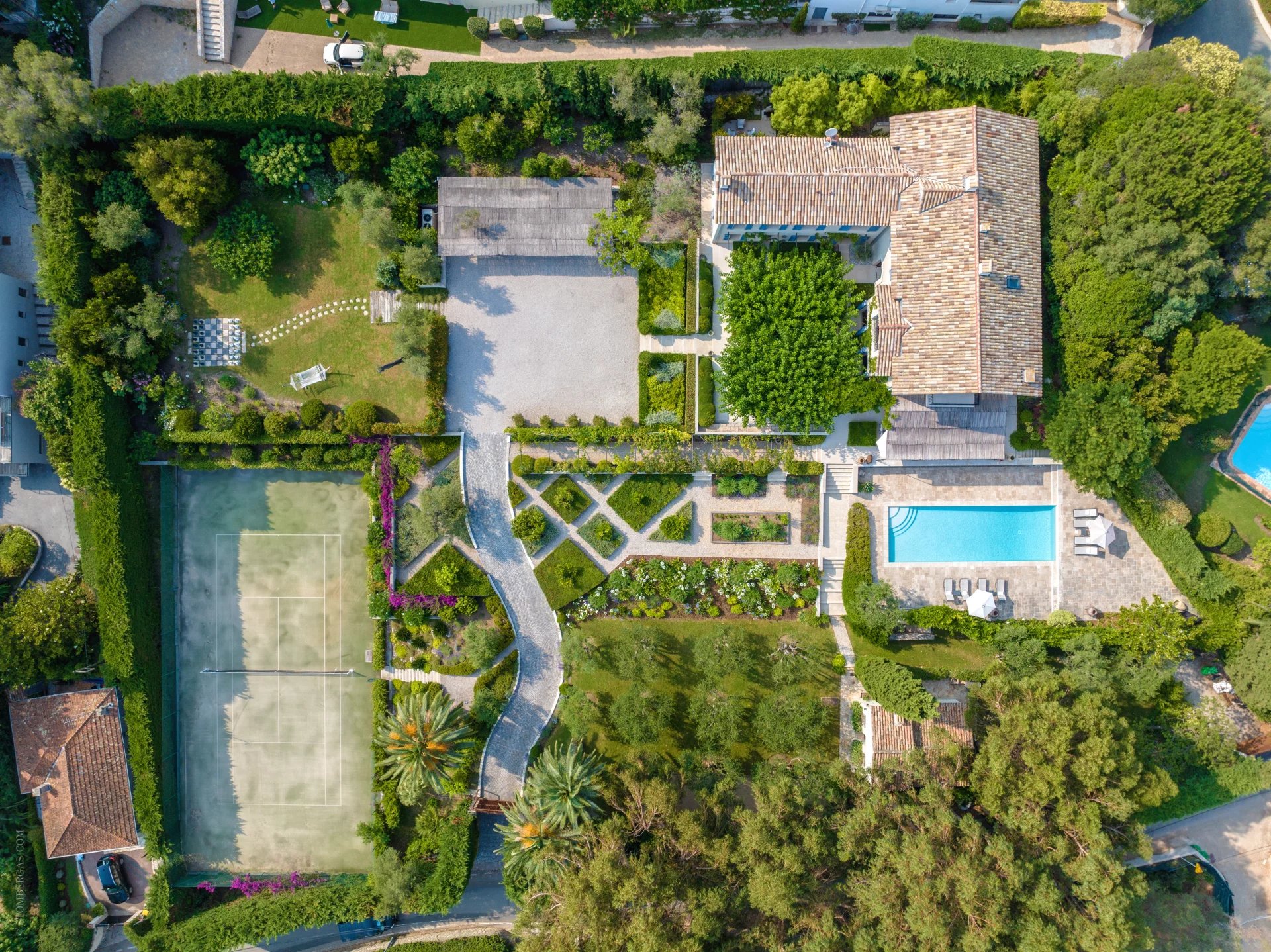 Cœur de Cap d’Antibes ,Luxueuse villa à louer pour les meilleurs moments - Photo 5