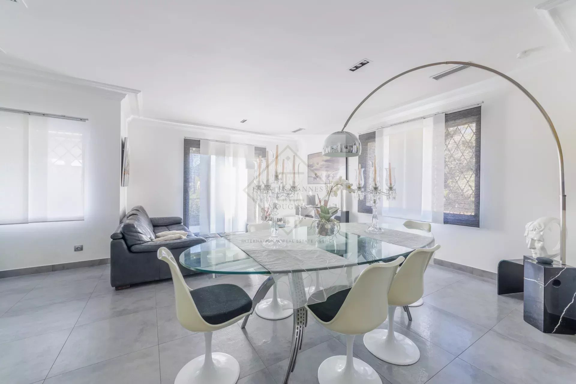 Villa néo-provençale  au centre de Cannes — photo 2