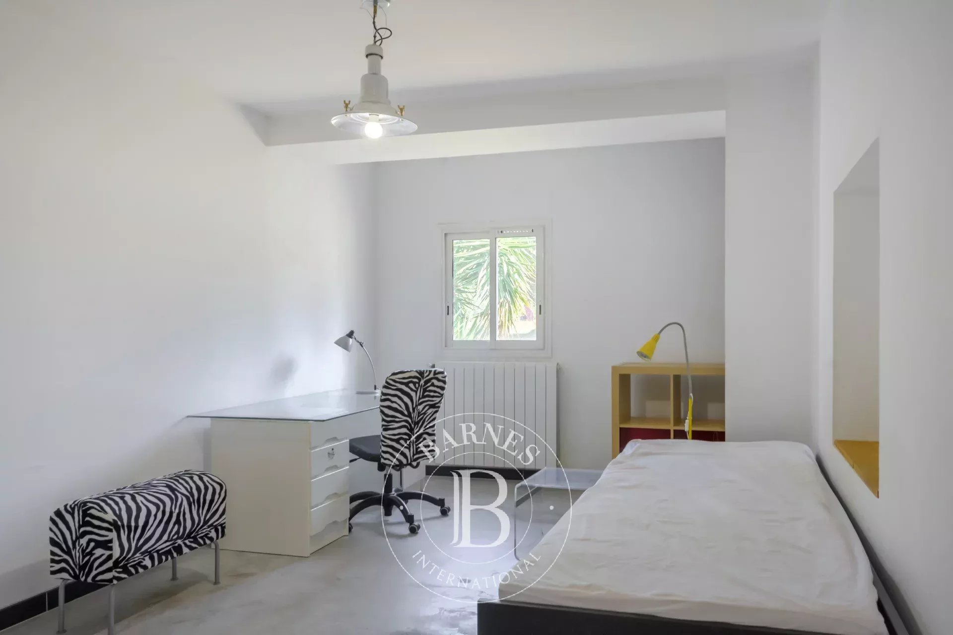 Villa Sausset-les-Pins - picture 17