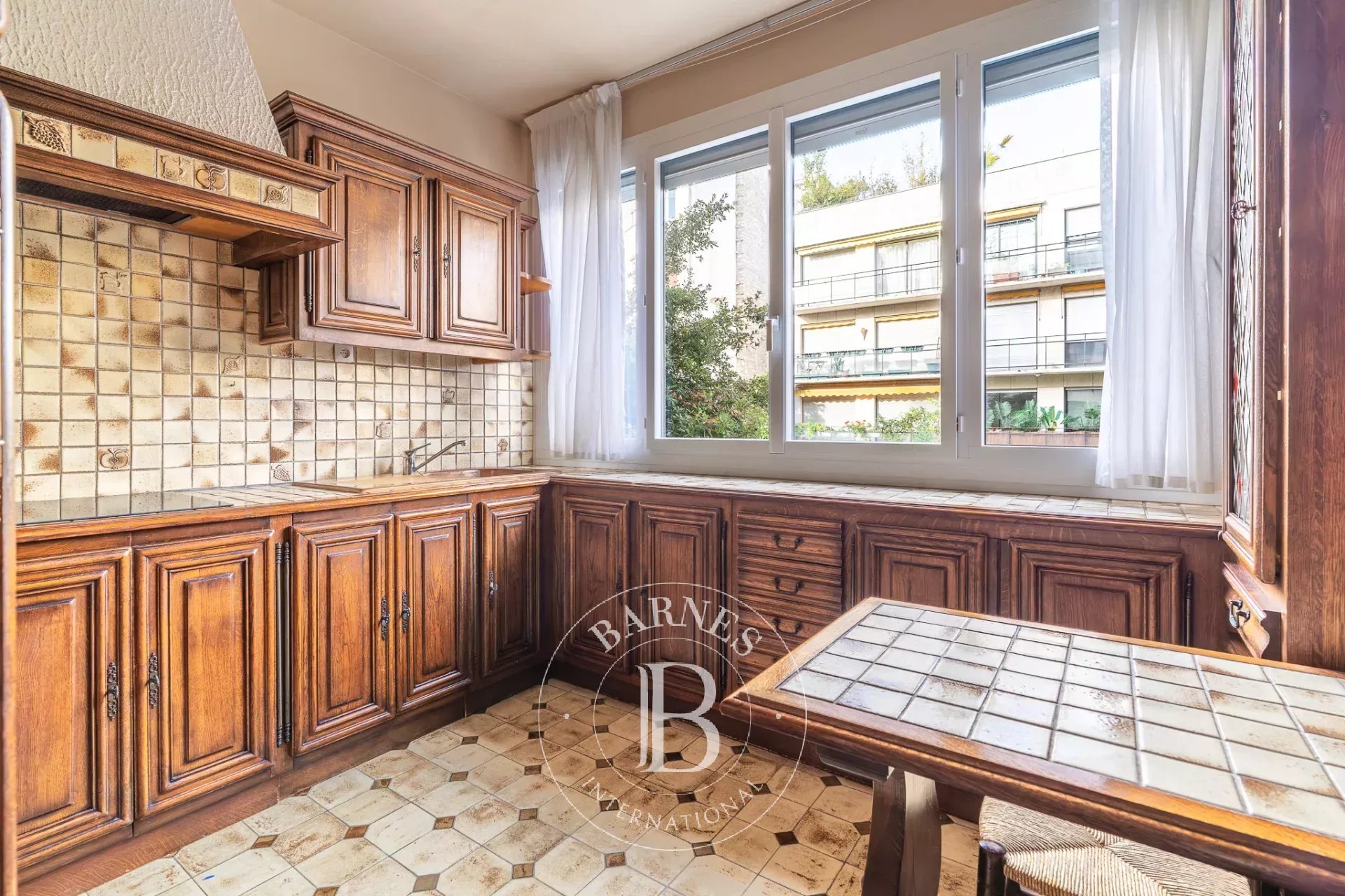 Daire Neuilly-sur-Seine - picture 5