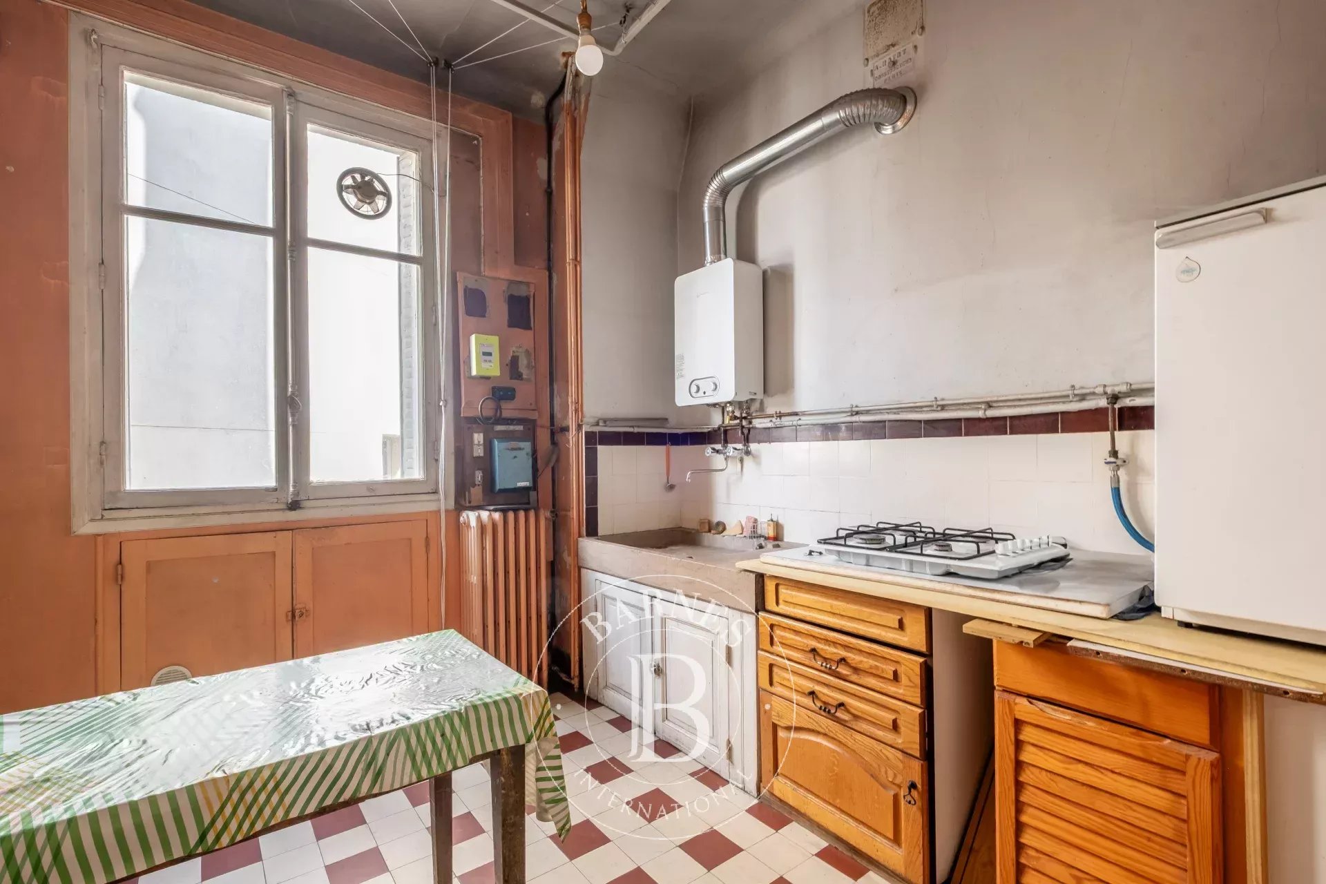 Paris 6 – Quartier Vavin / Jardin du Luxembourg - Appartement de réception et familial – Lumineux – 5ème étage – 4 à 5 chambres - picture 9