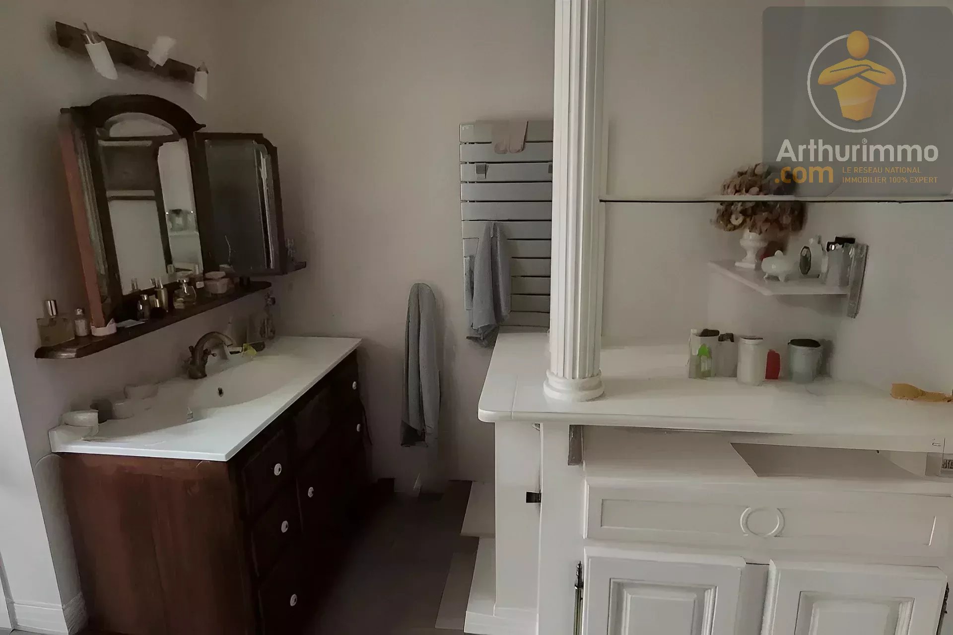 Ensemble immobilier à Avaray — photo 11