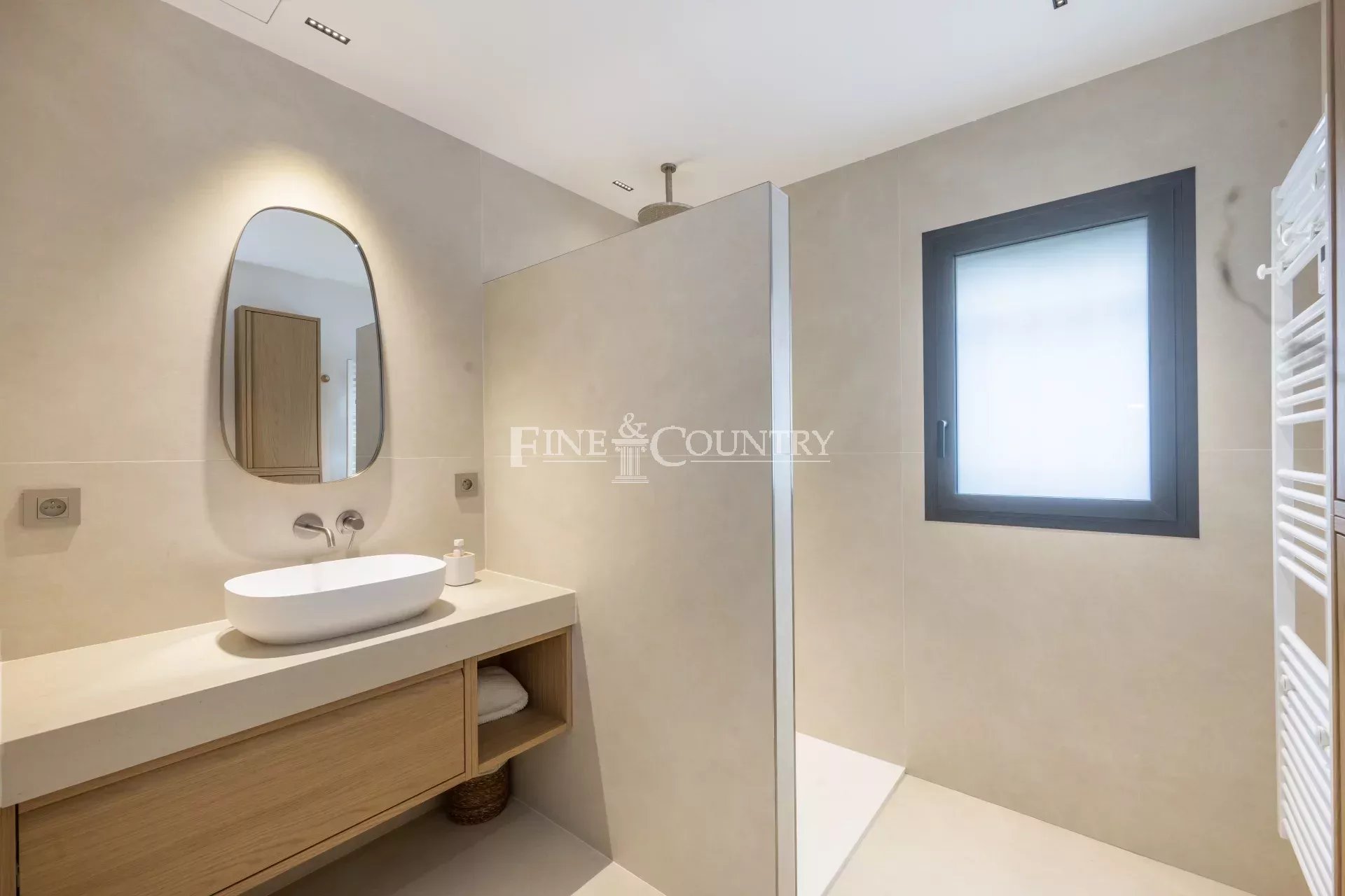 Photo of Villa for sale in Mougins private domain