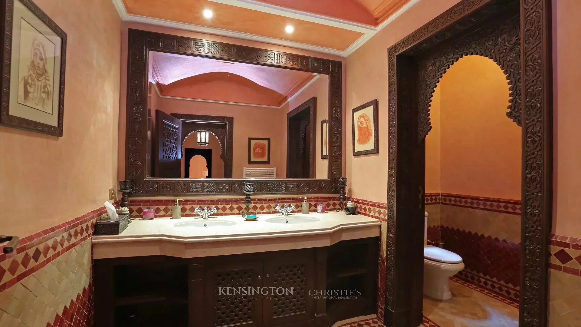 4 Bedroom Villa/Townhouse's Image 26