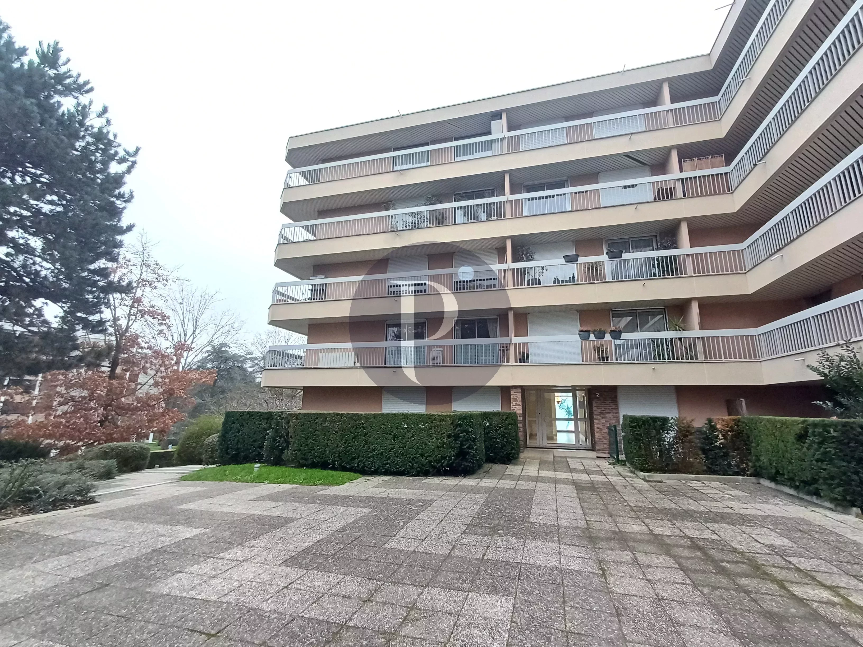 vente-appartement-4-pieces-verrieres-le-buisson-84193984