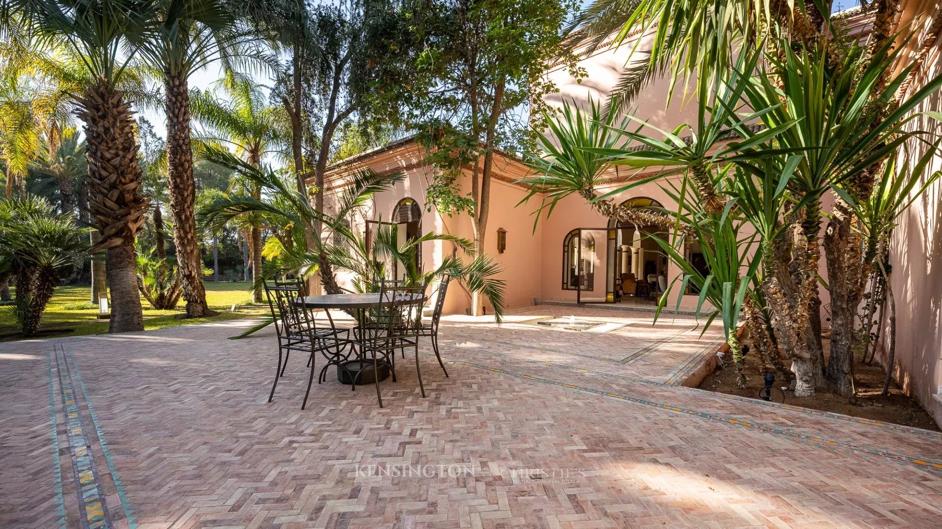 6 Bedroom Villa/Townhouse's Image 62