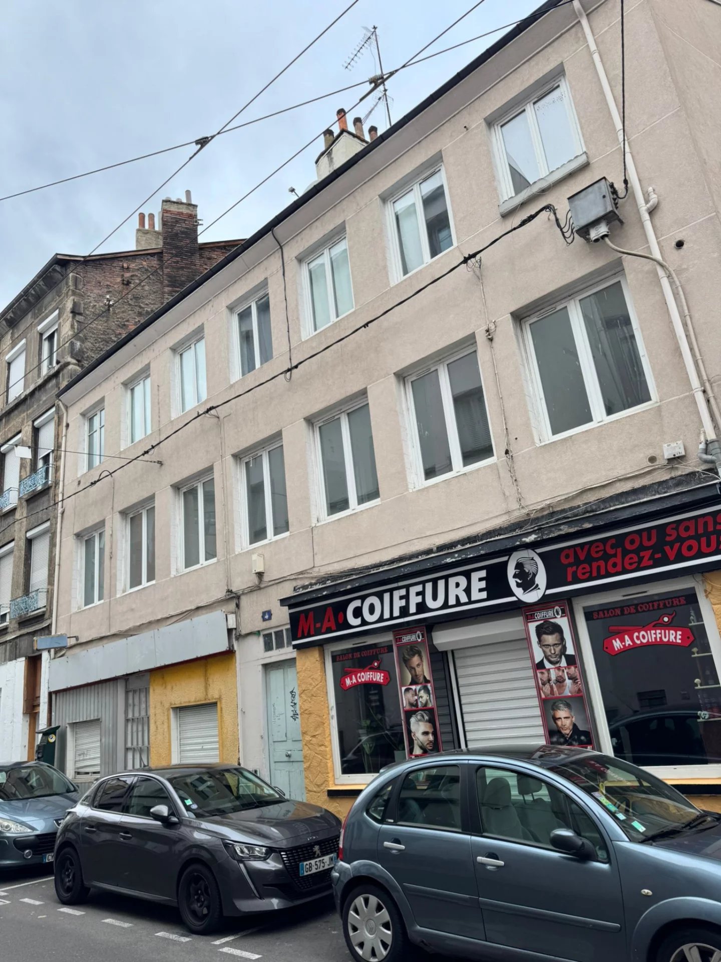 SAINT ETIENNE Rue Rabelais Immeuble de 240m2 environ