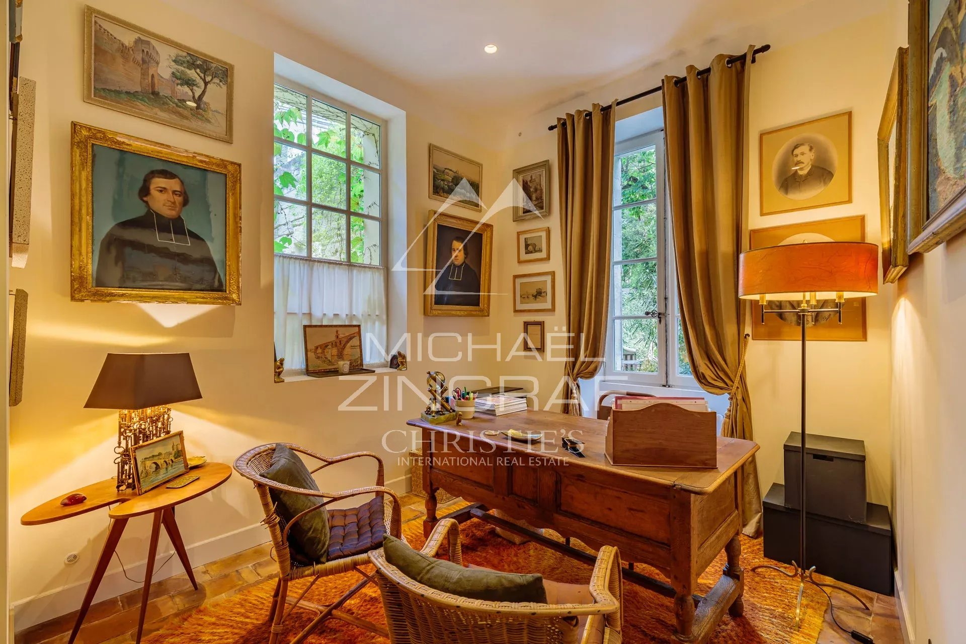 5 Bedroom Villa/Townhouse's Image 4