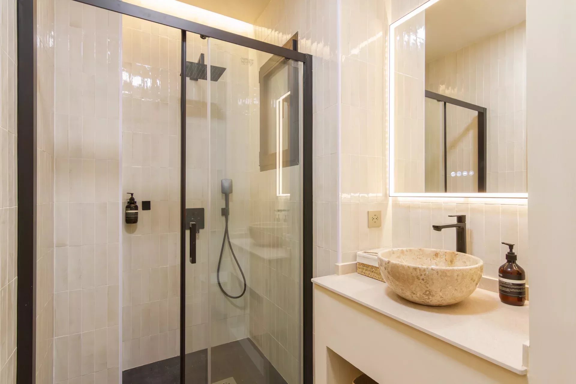 Daire Madrid - picture 13