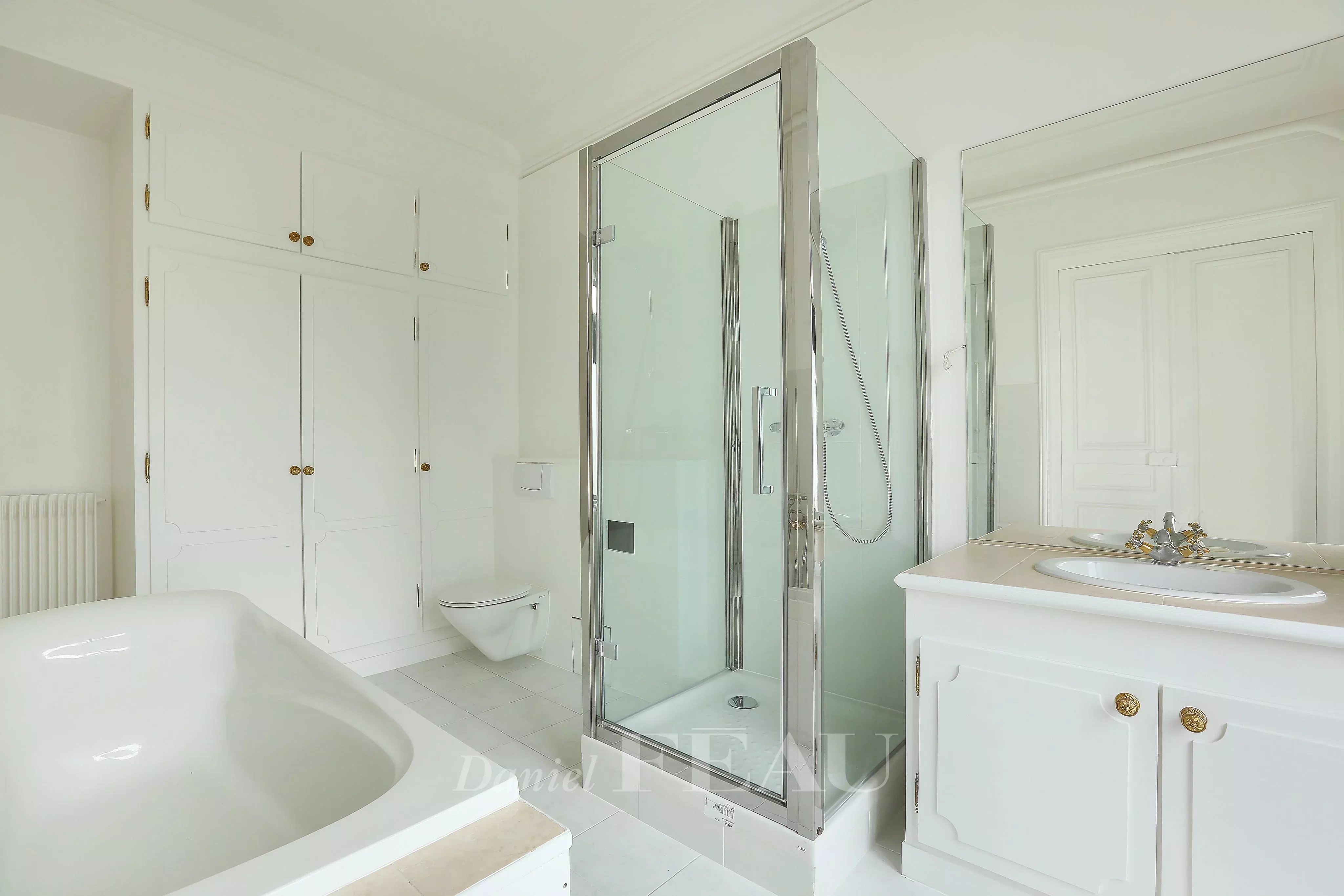 Location Appartement Paris 16ème