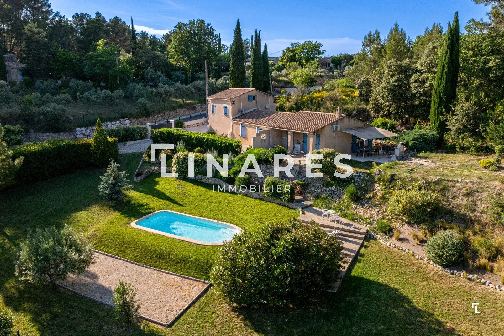 LE HAVRE DE PAIX - Maison T5 de 94 m² - Dépendance de 42 m² - Piscine - Garage - Terrain 2400m2 - LA BASTIDONNE