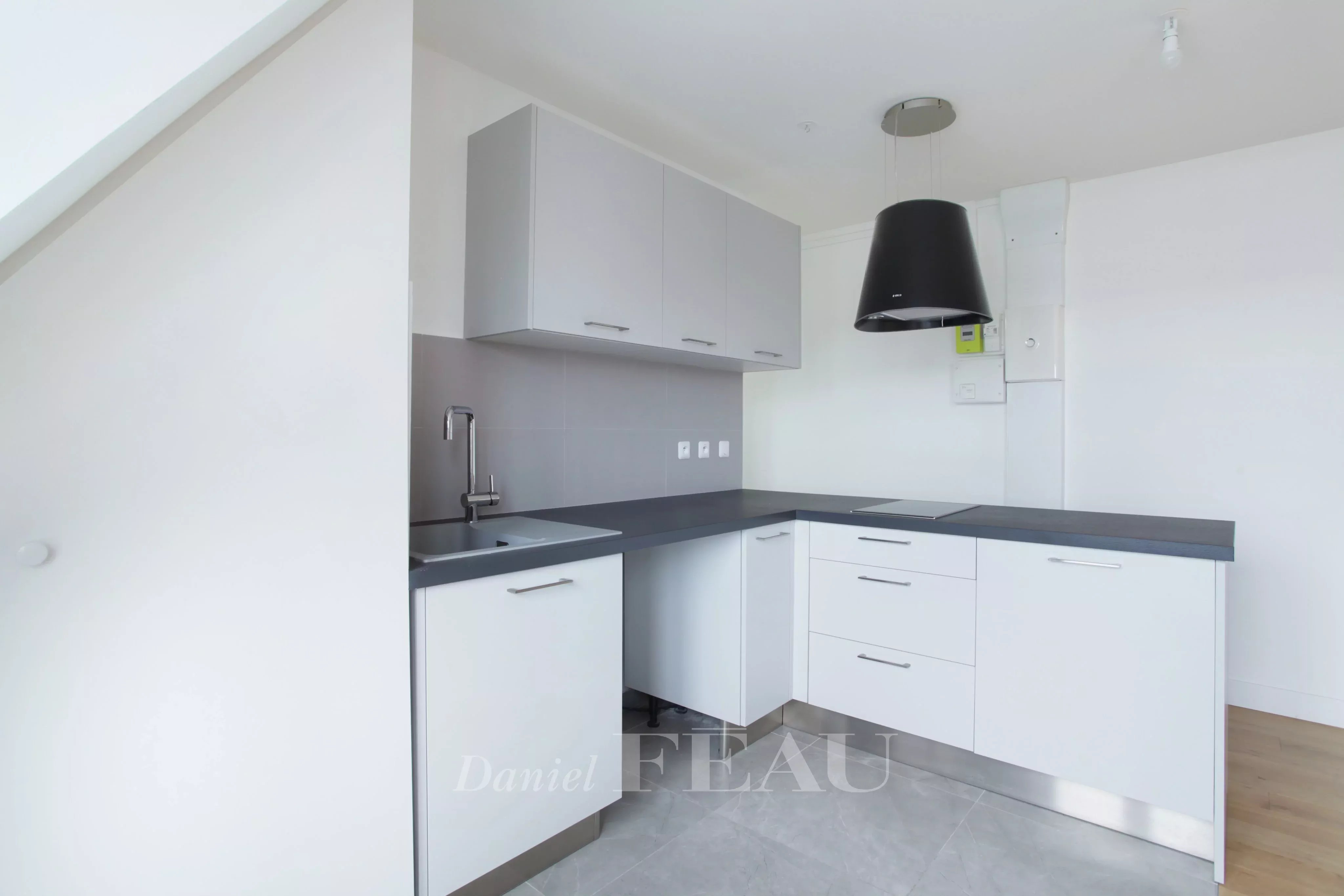 Kitchen Tile
