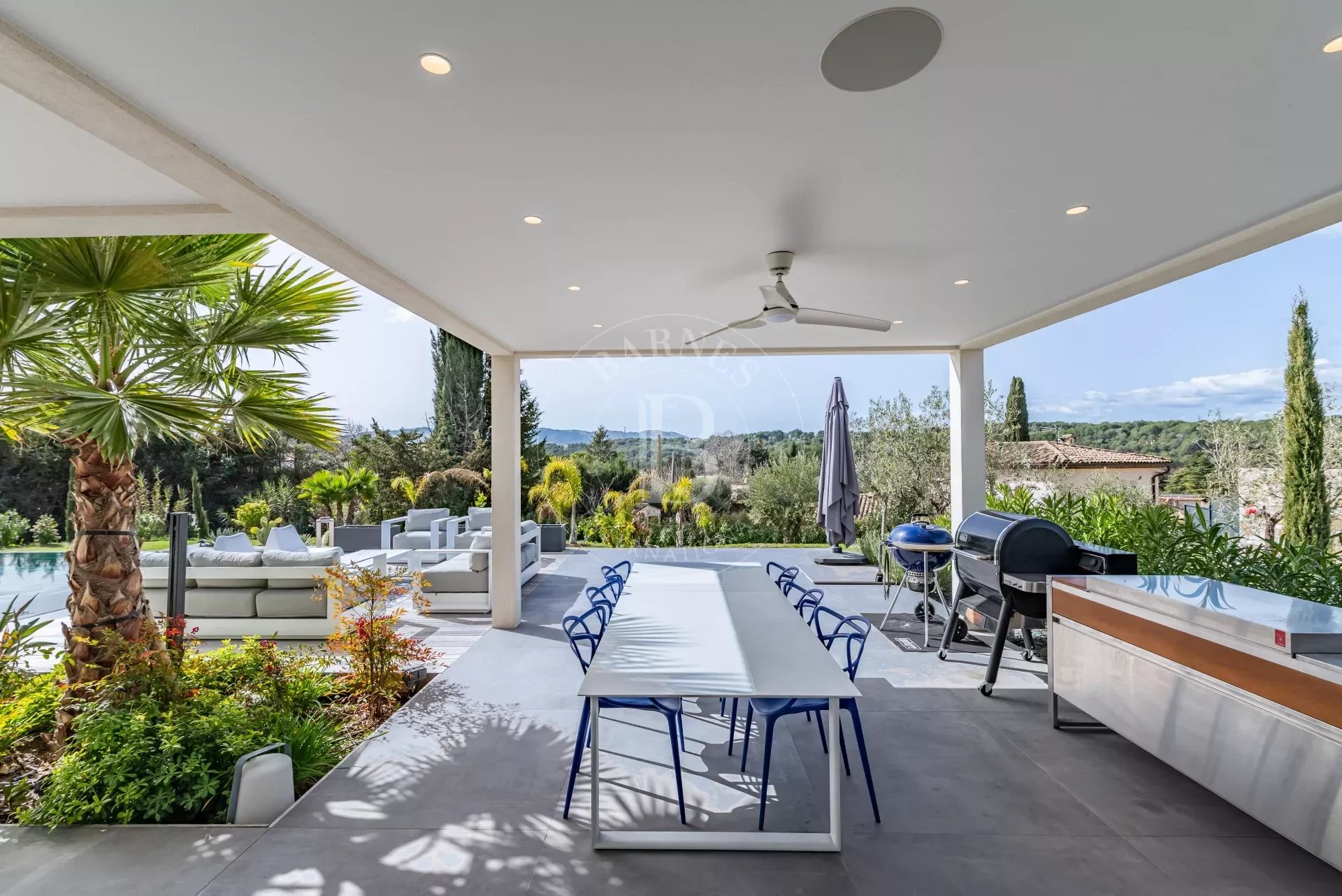 Mougins - New contemporary villa - picture 17