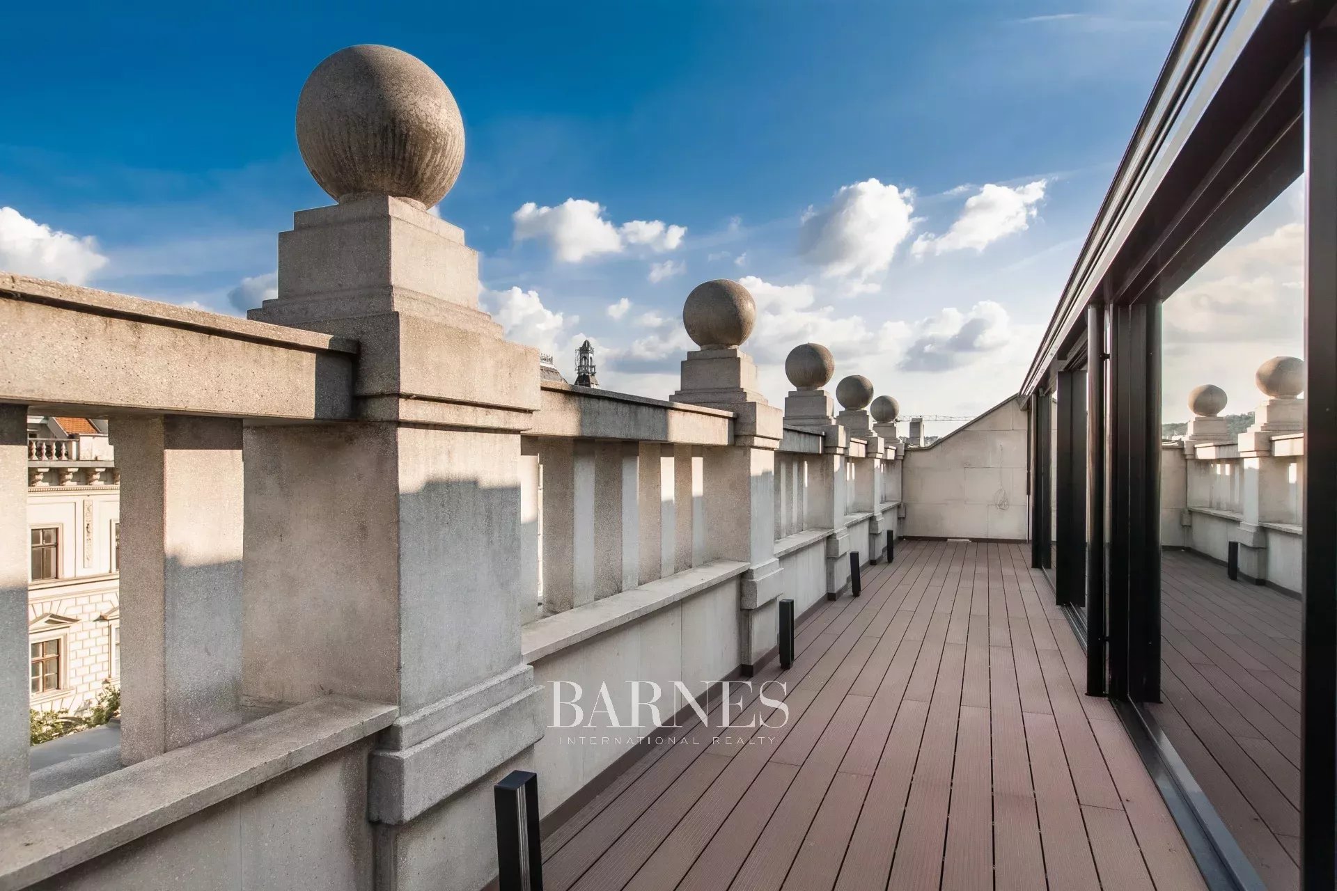 Penthouse Budapest VI. kerülete - picture 21