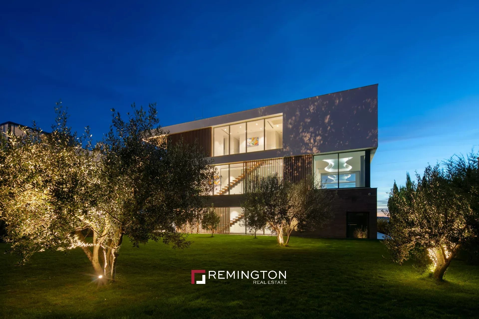 6 Bedroom Villa/Townhouse's Image 11