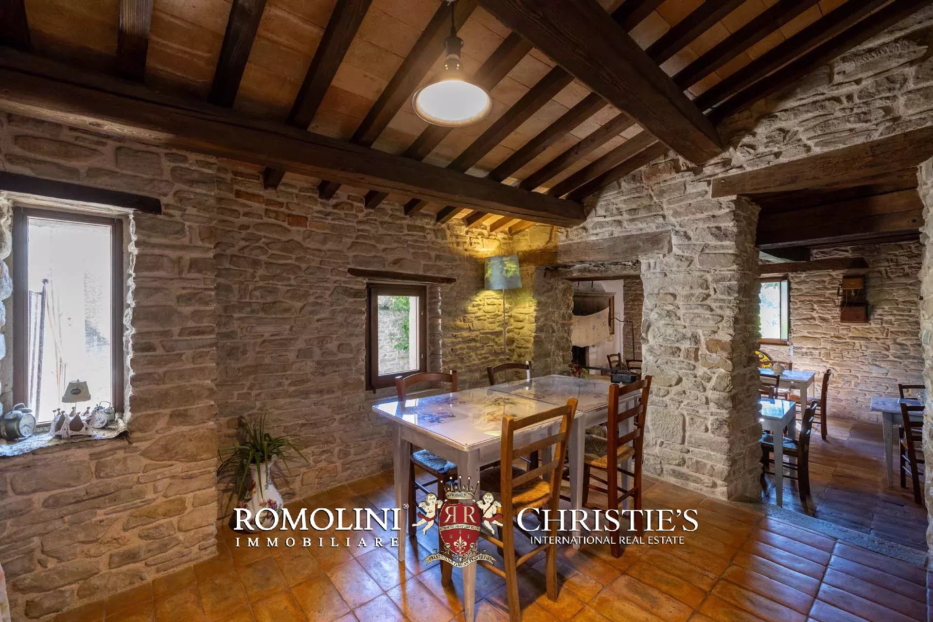 10 Bedroom Chateau's Image 74