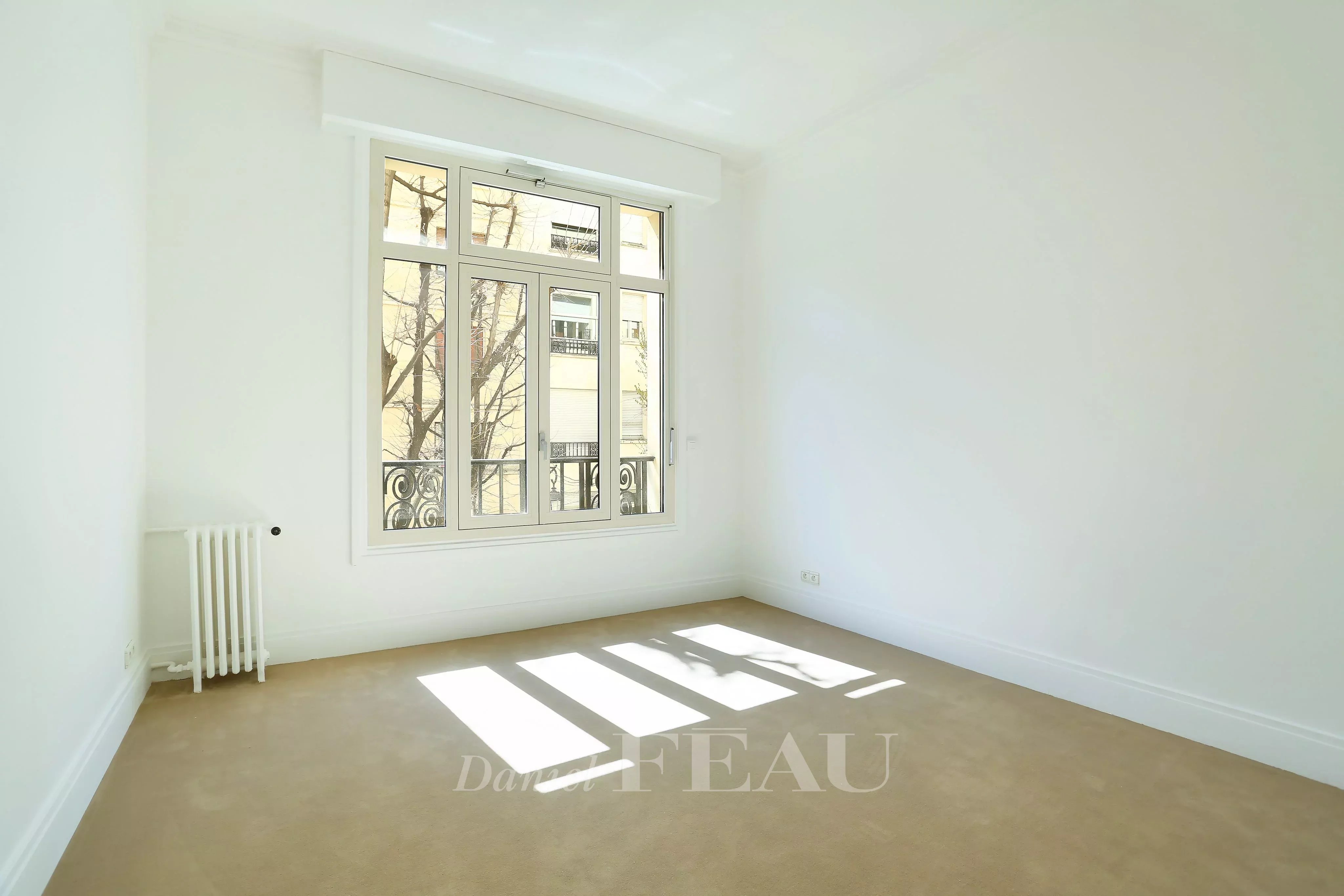 Rental Apartment Neuilly-sur-Seine