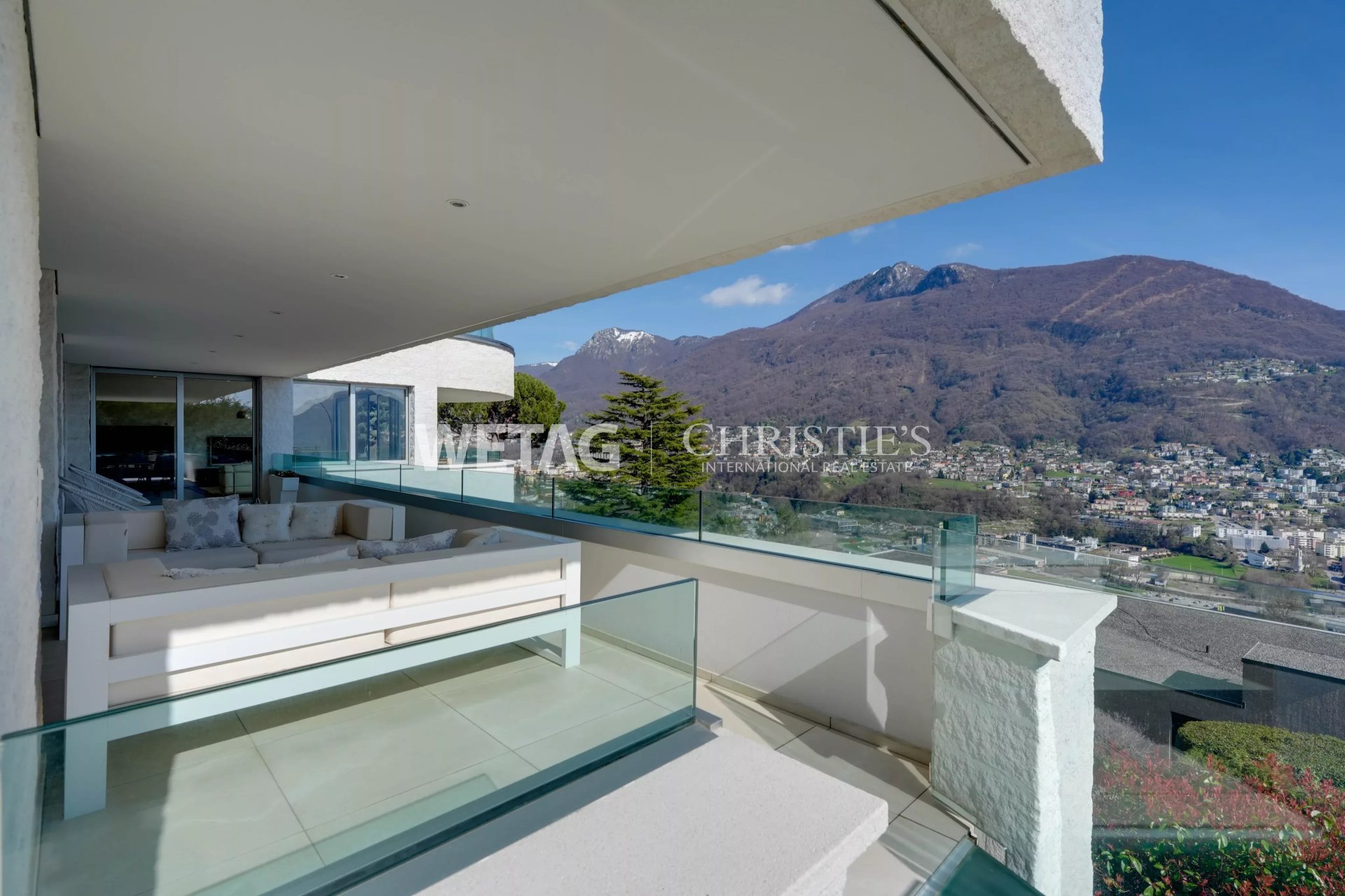 3 Bedroom Apartment/Flat's Image 10