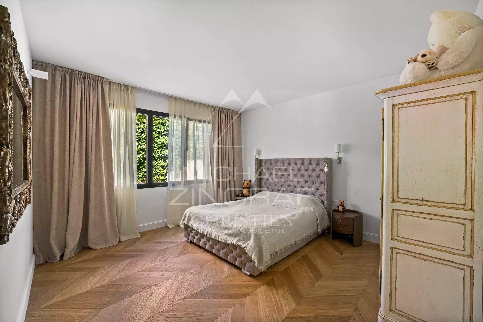 4 Bedroom Villa/Townhouse's Image 5