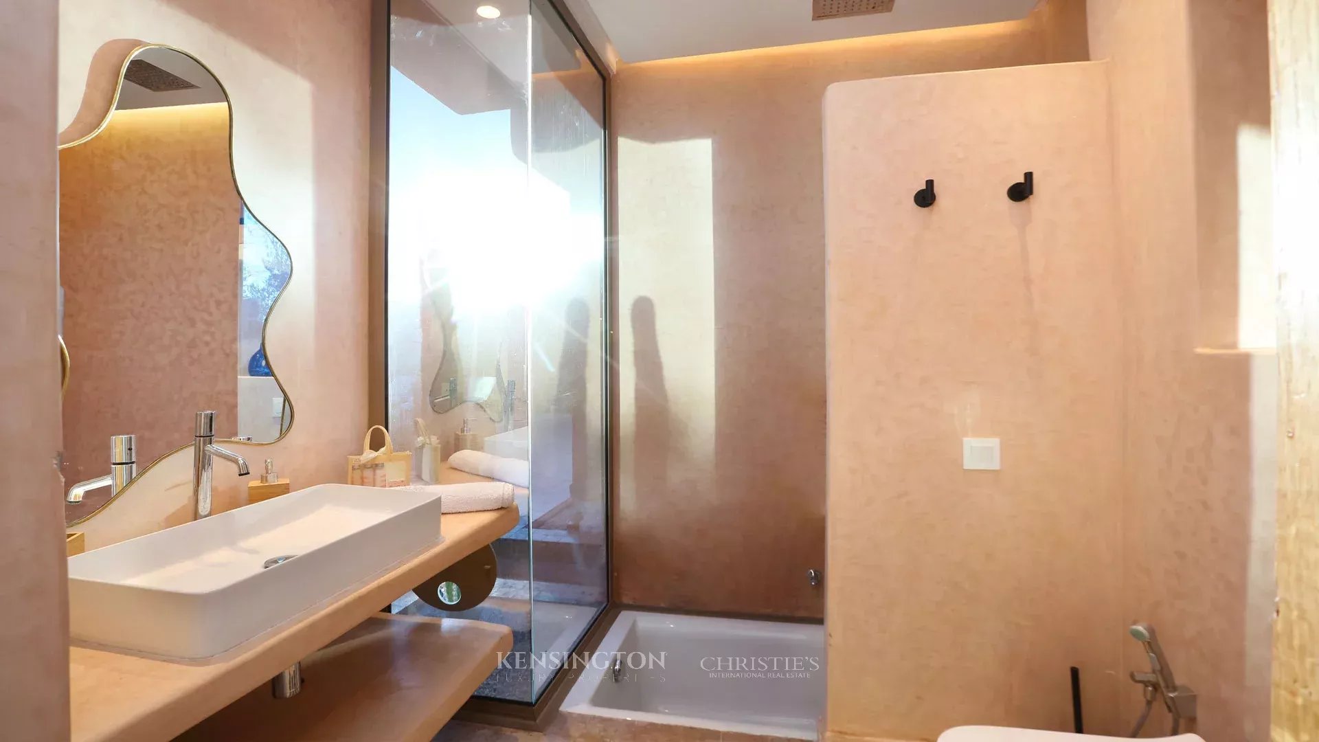 4 Bedroom Villa/Townhouse's Image 29