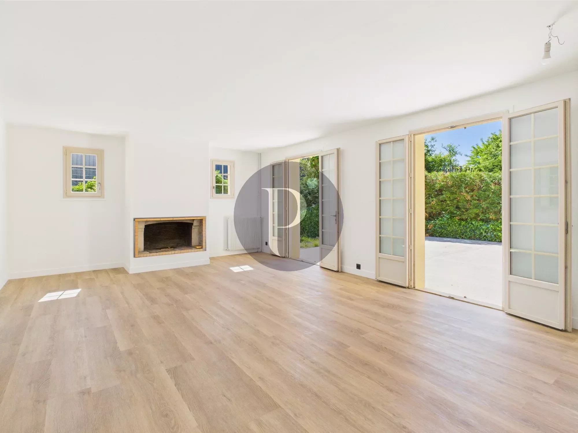 vente-maison-6-pieces-verrieres-le-buisson-85270510